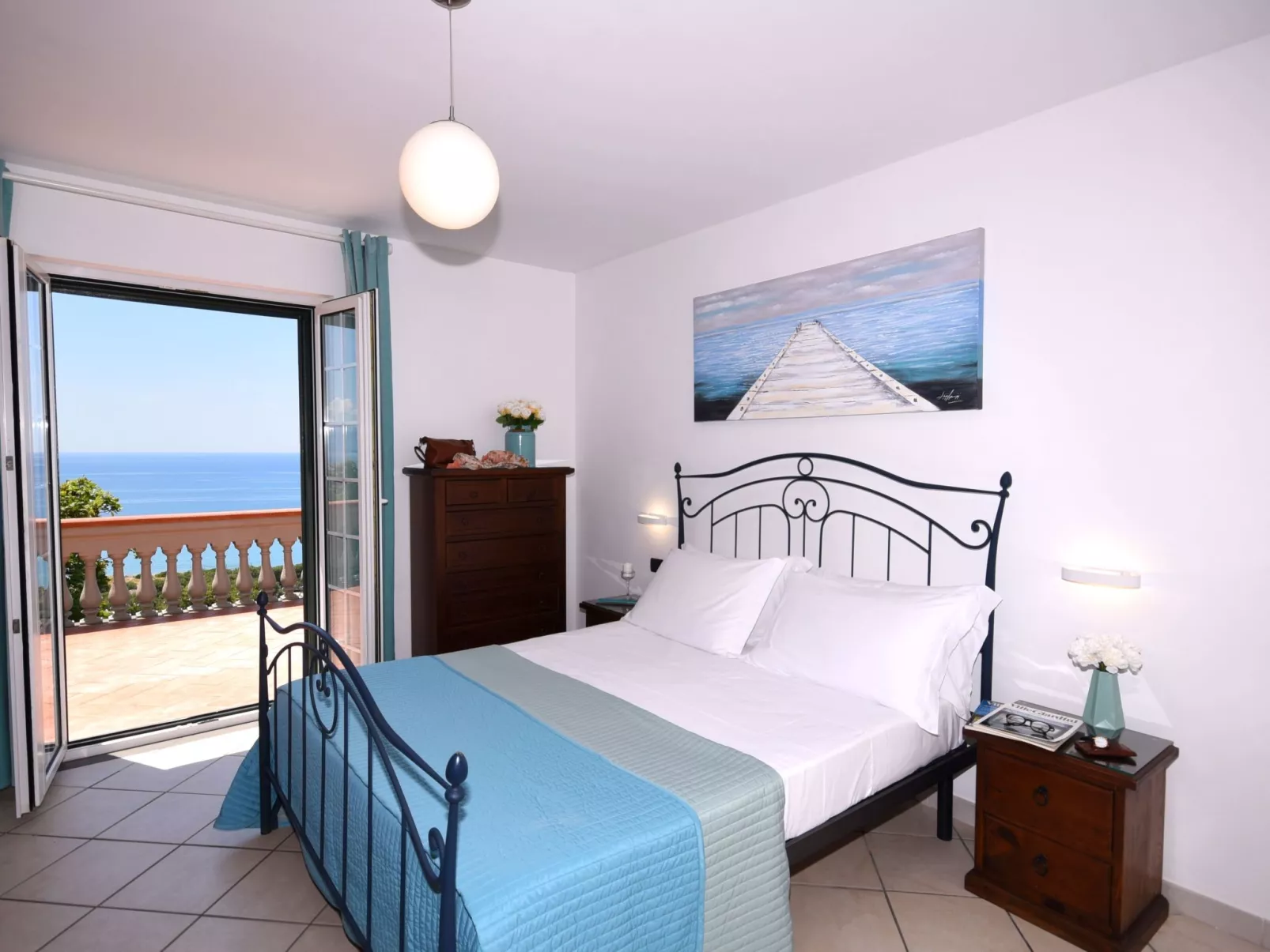 Traumvilla mit Panoramapool