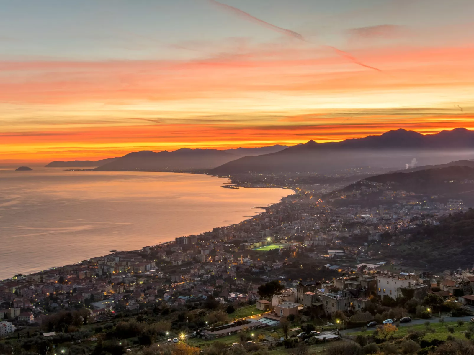 Für 4 Personen ca. 40 m&sup2; in Pietra Ligure, Norditalien (Ligurien)-Umgebung