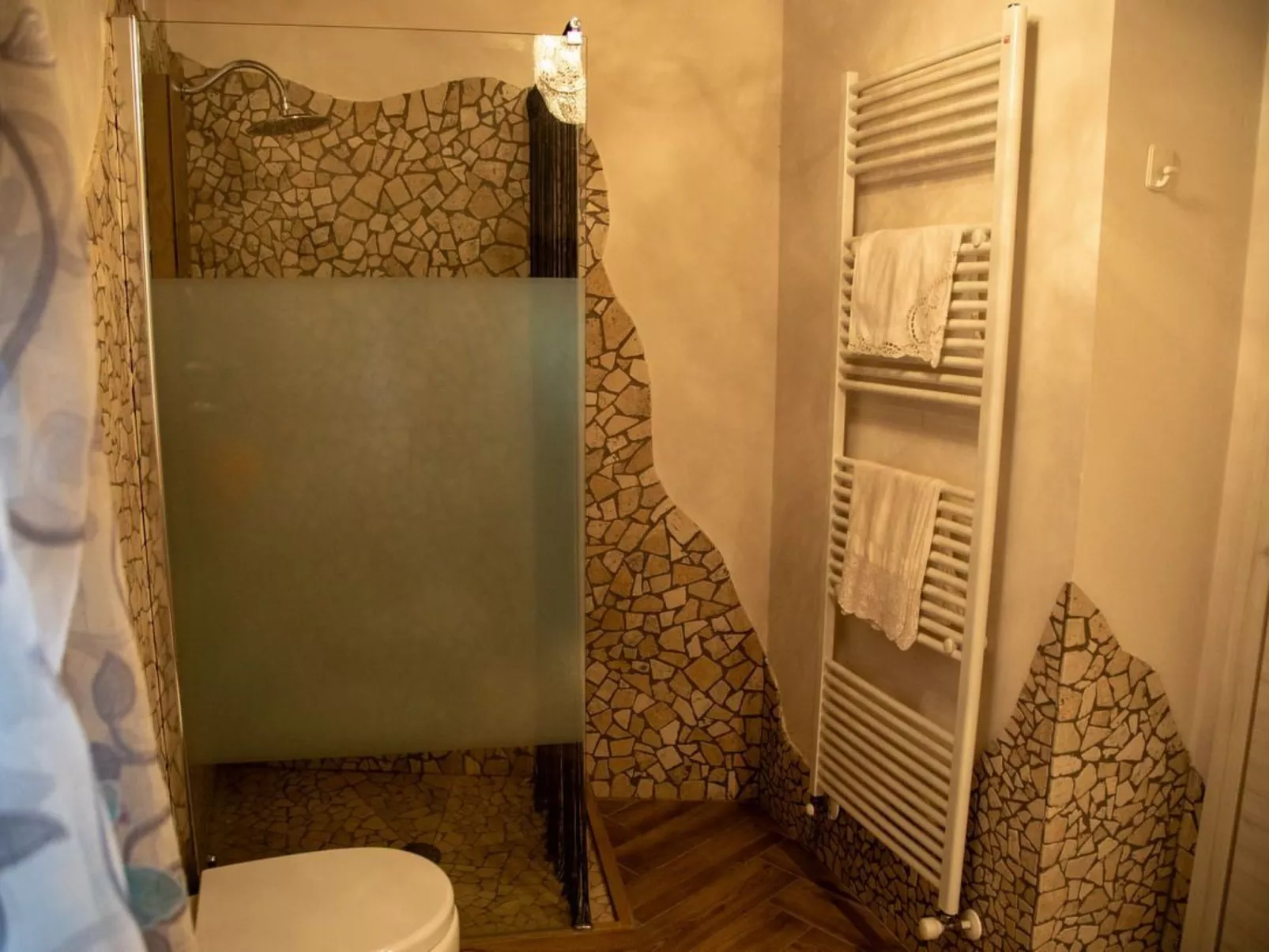 Villa mit privatem Pool in der Nähe des Dorfes-Drinnen