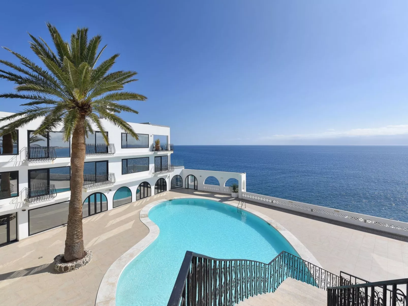 Wohnung mit Blick auf das Wasser-Outside