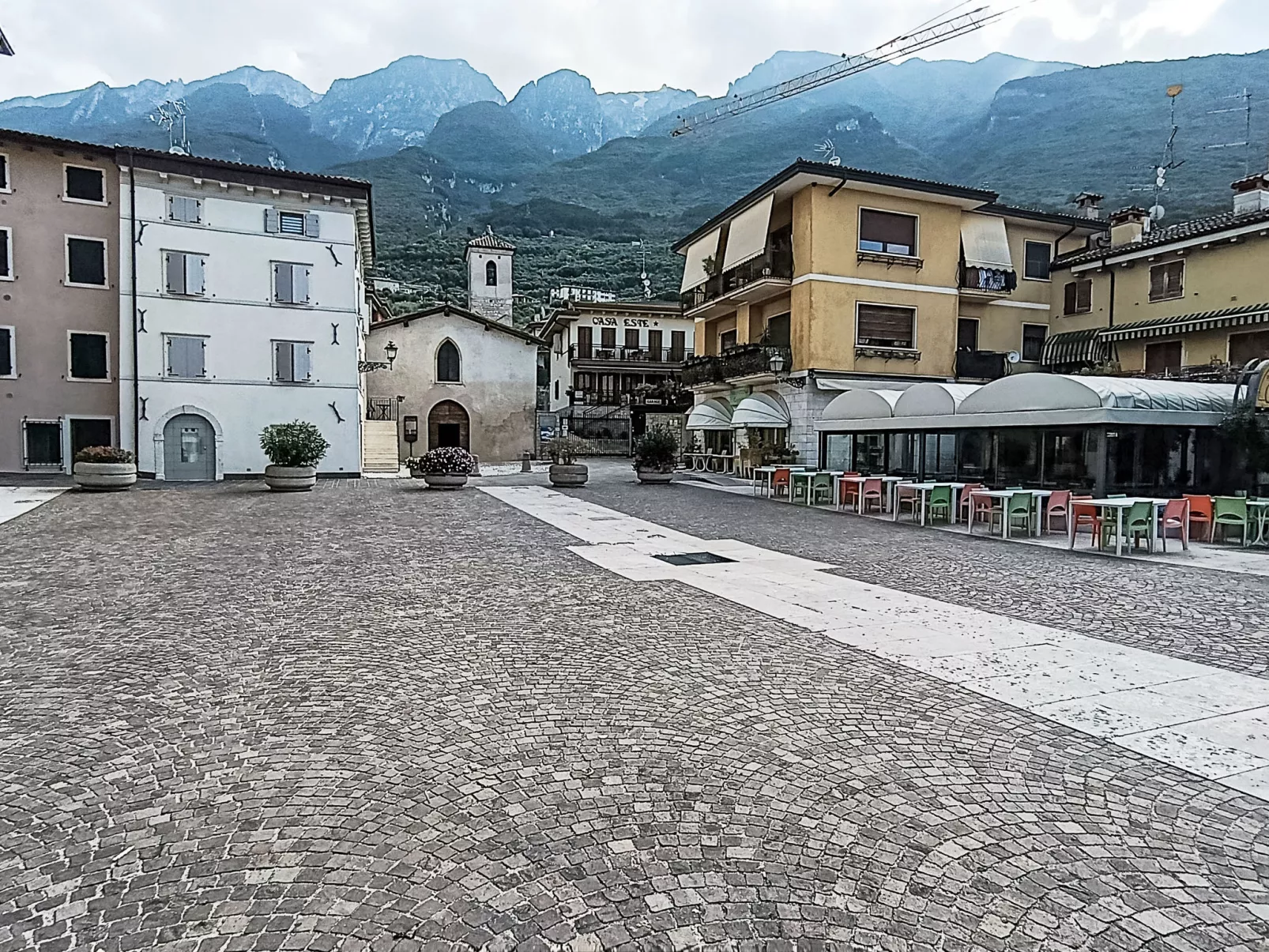 Wohnung 8 mit Seeblick, Garage, Schwimmbad,-Environnement