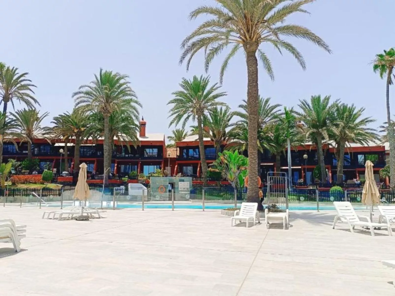 Schöne Wohnung Sun Club-Outside