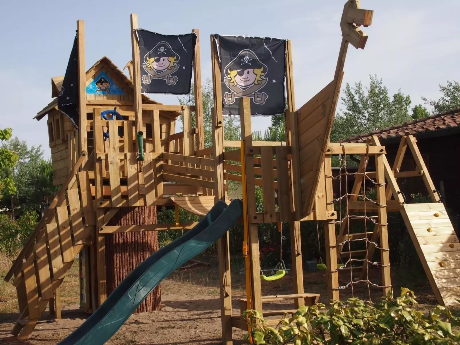 Wunderschönes Ferienhaus in Viareggio in der Nähe von Meer und Pisa-Draußen