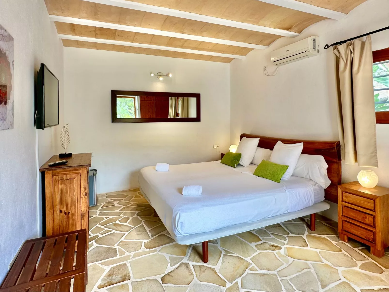 Villa Sa Paissa-Image-tags.info