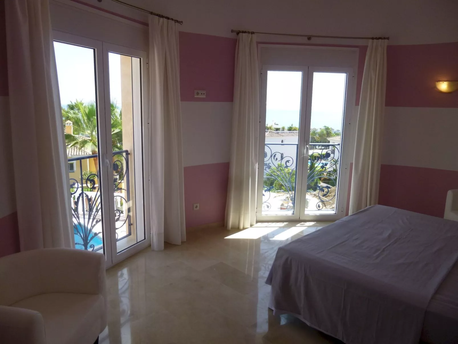 Ferienvilla mit Jacuzzi-Dedans