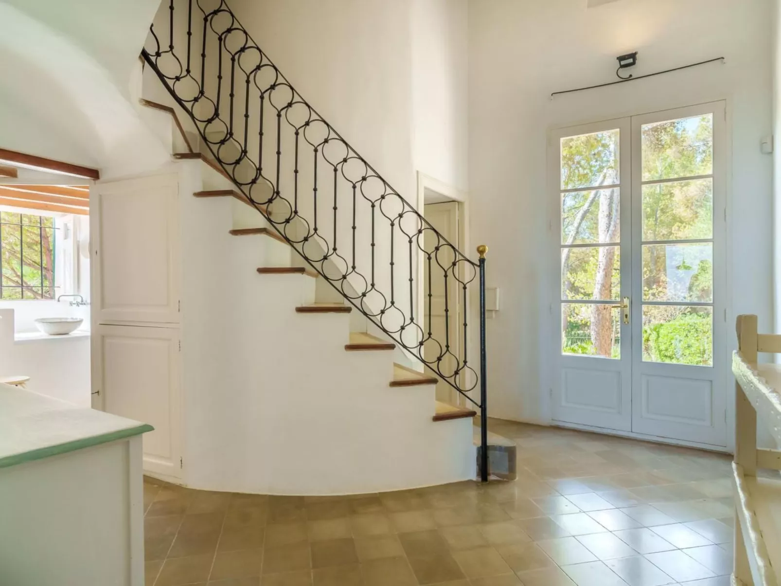 Beeindruckende Villa mit Meerblick und Schwimmbad-Image-tags.info