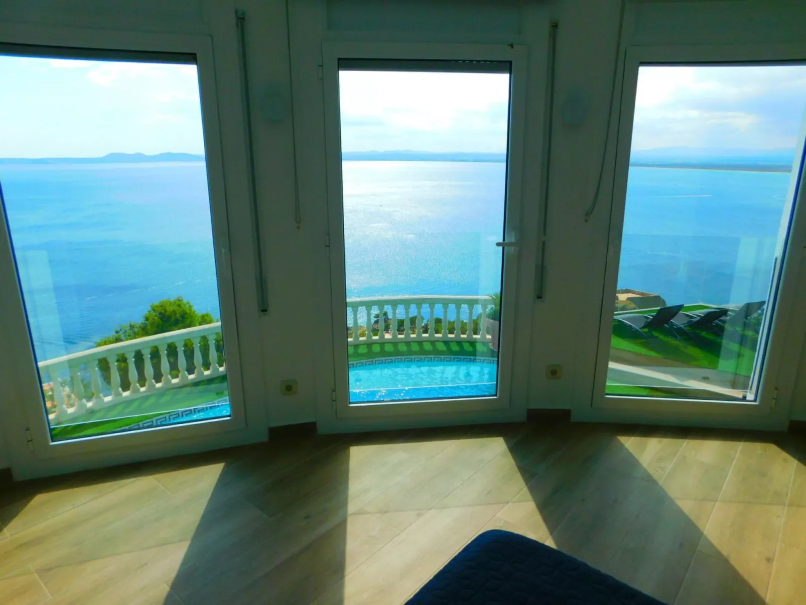 Mit einzigartigem Meerblick-Image-tags.info