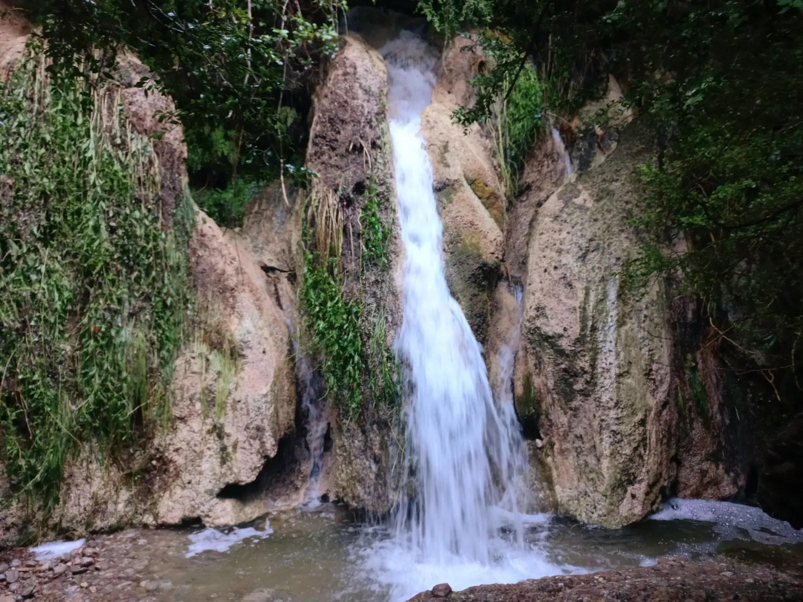 "Cal Serveró." mit Terrasse-Image-tags.info