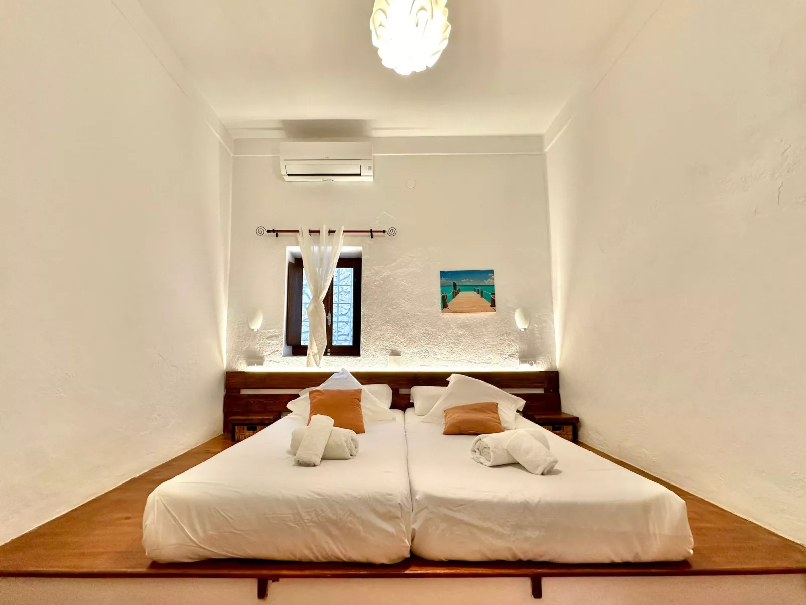 Villa El Palau-Inside