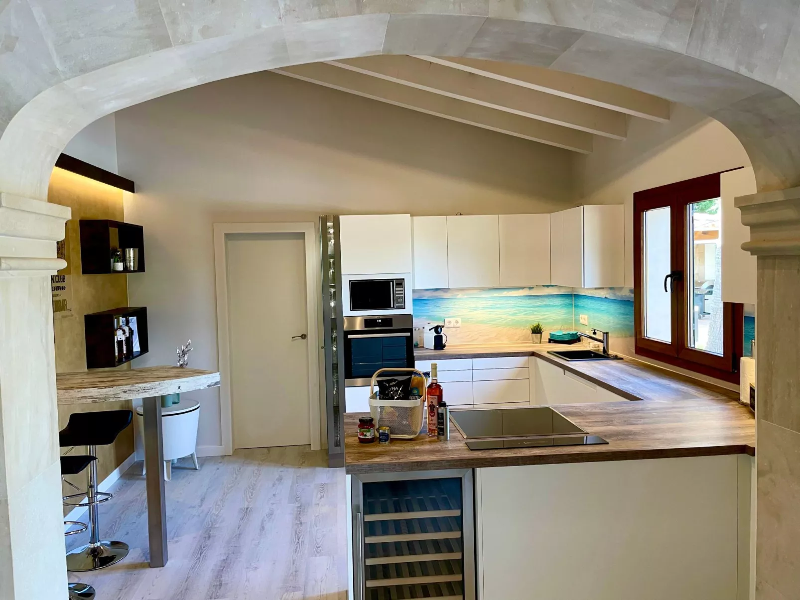 Nettes Ferienhaus in Llucmajor mit Großer Terrasse-Dedans