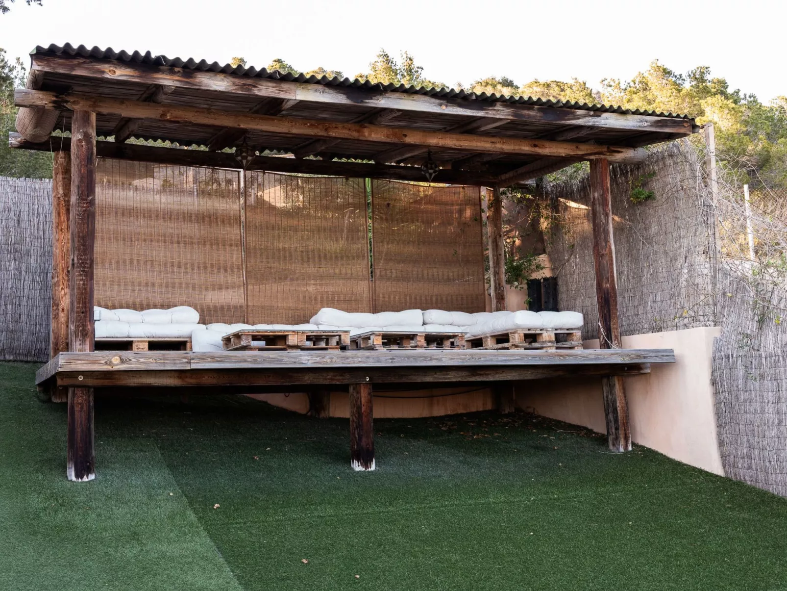 Villa Calyssa in Ibiza Privater Pool Meerblick