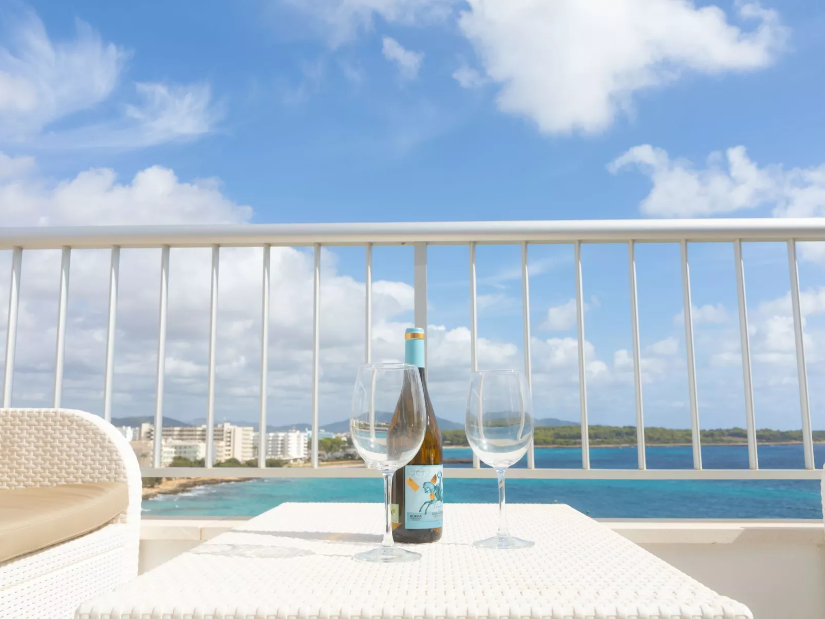 "Luisamar Meerblick".