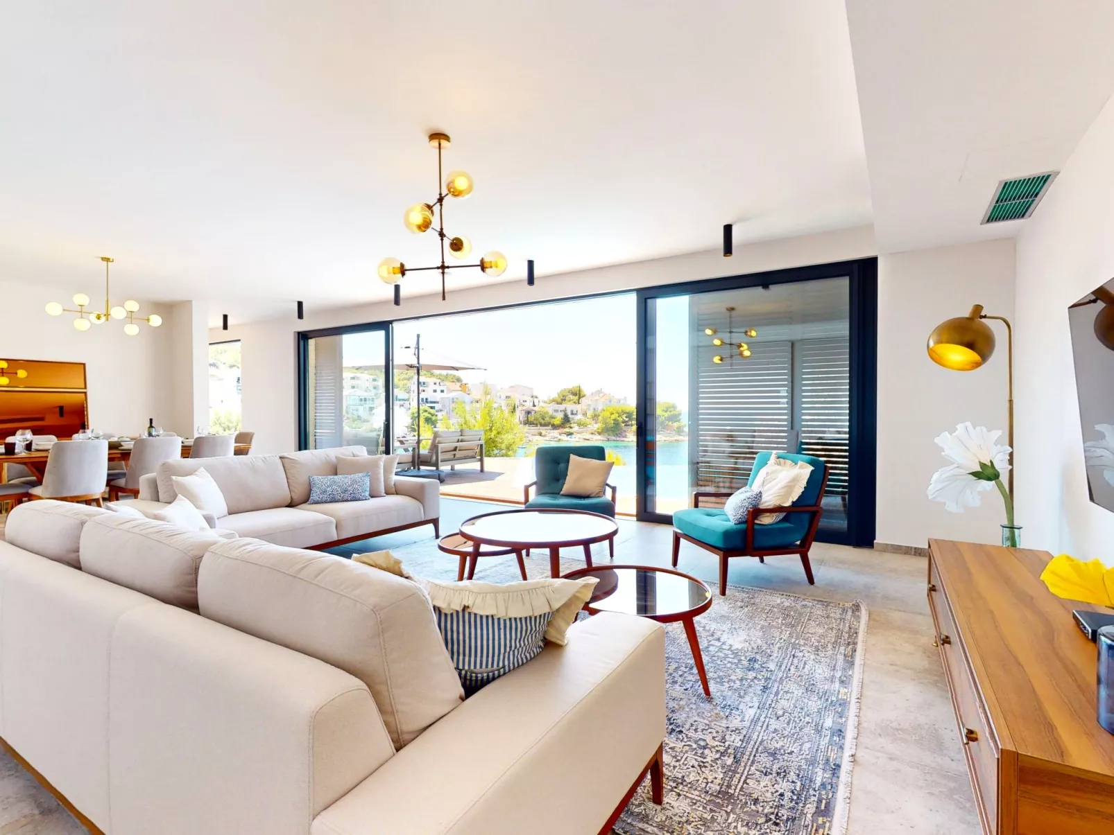 Villa Oleander-Image-tags.info