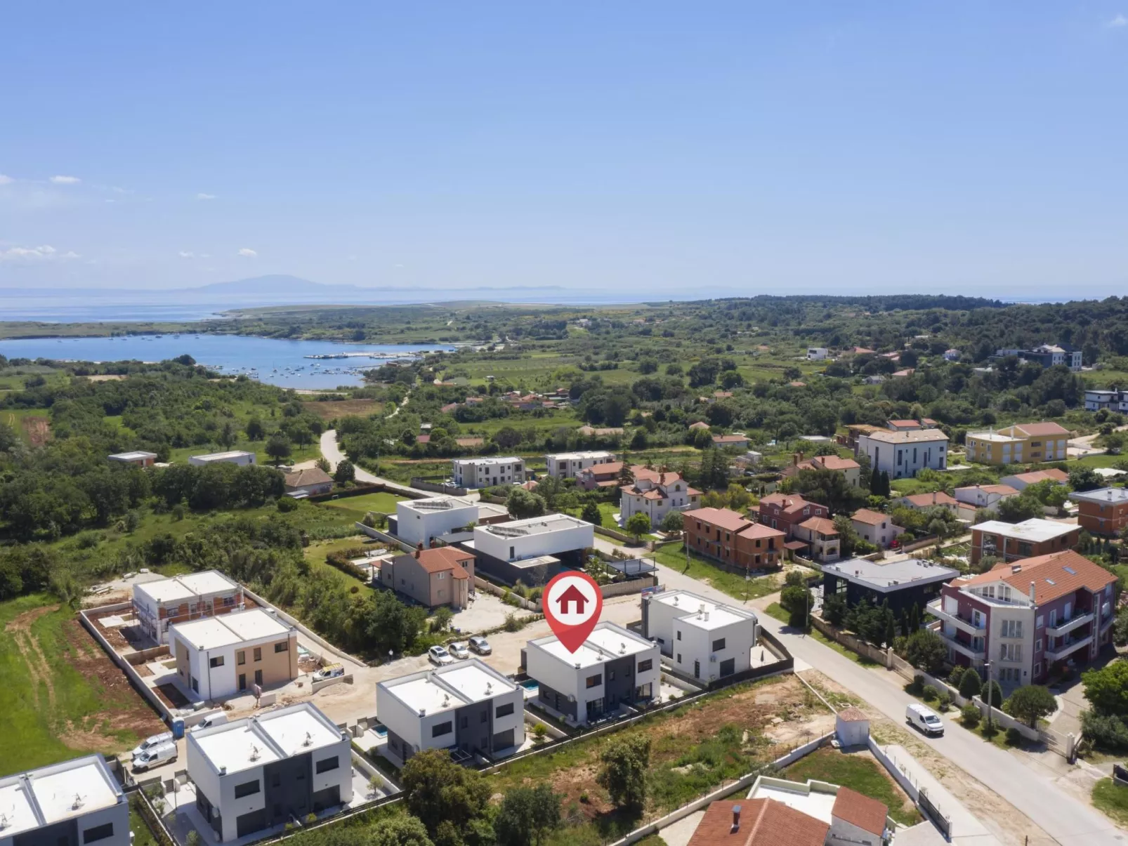 Villa Oasis mit beheiztem Pool, 700 m vom Meer entfernt