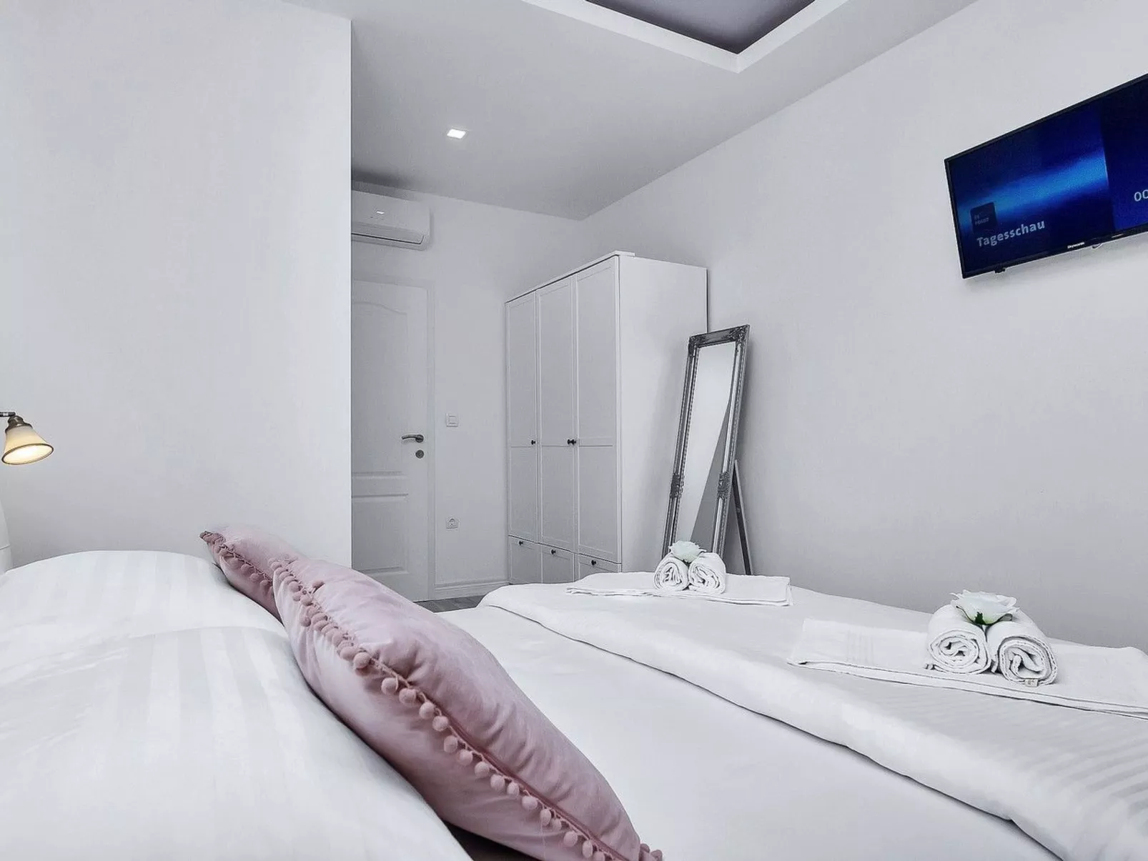 In Makarska mit Schöner Terrasse-Inside