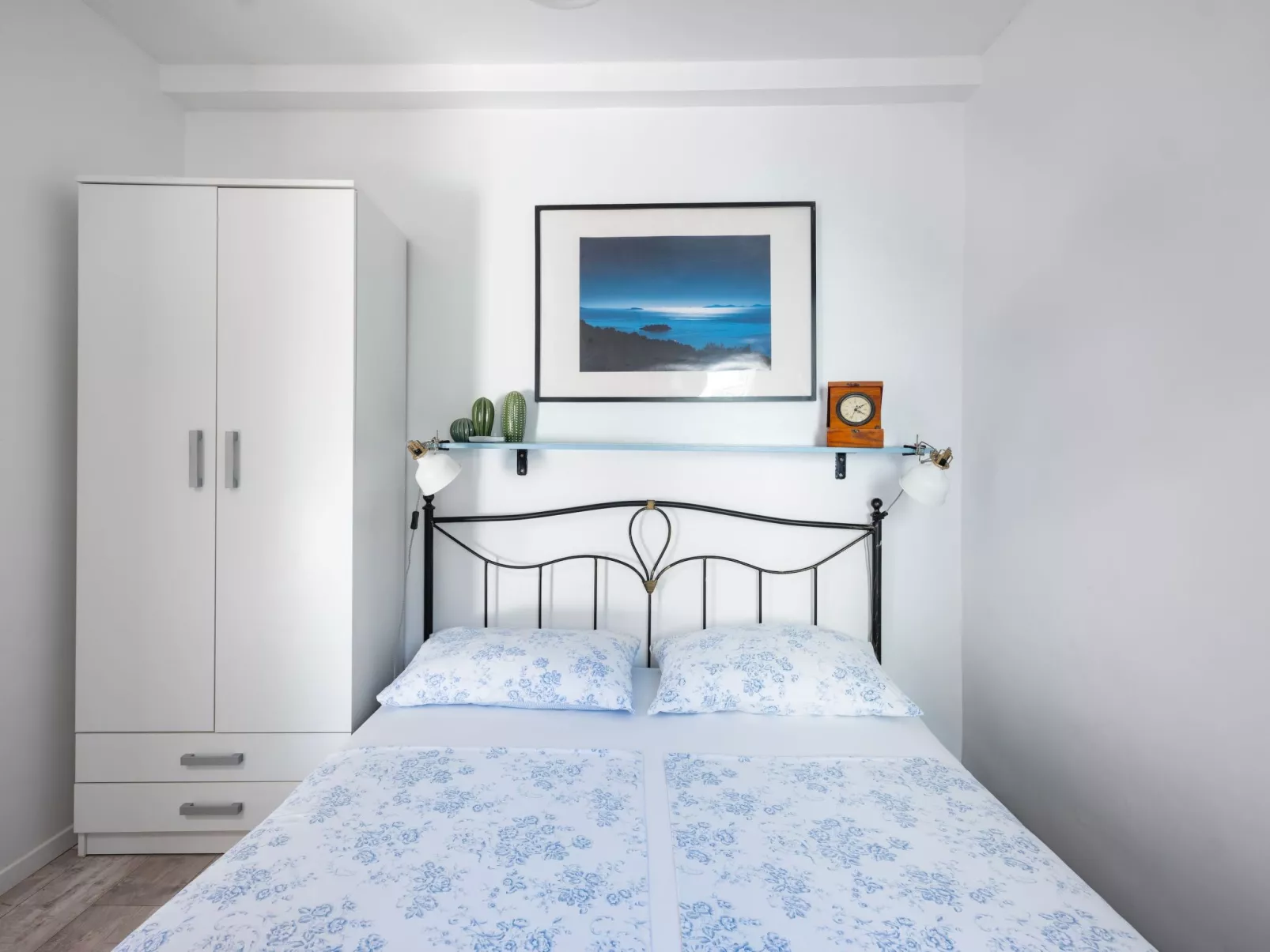 "Hanna" mit Blick auf das Wasser