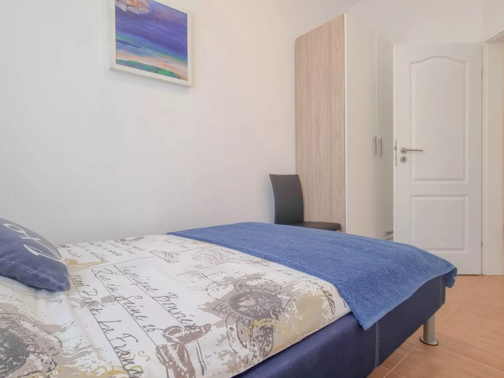 "Lea" mit Terrasse-Drinnen