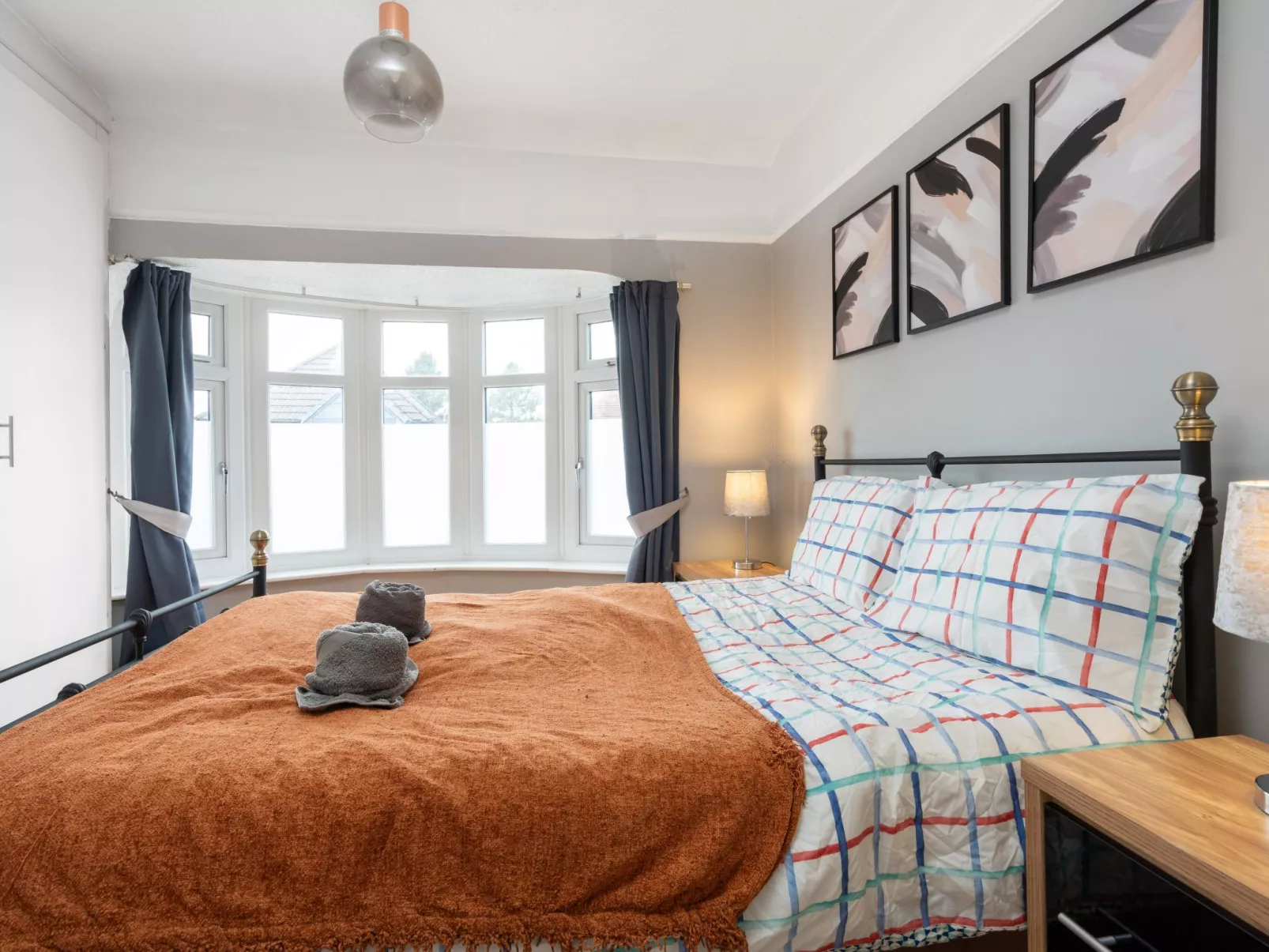 Kostenloses Parken Perfekt für lange monatliche Aufenthalte Für 6 Personen-Image-tags.info