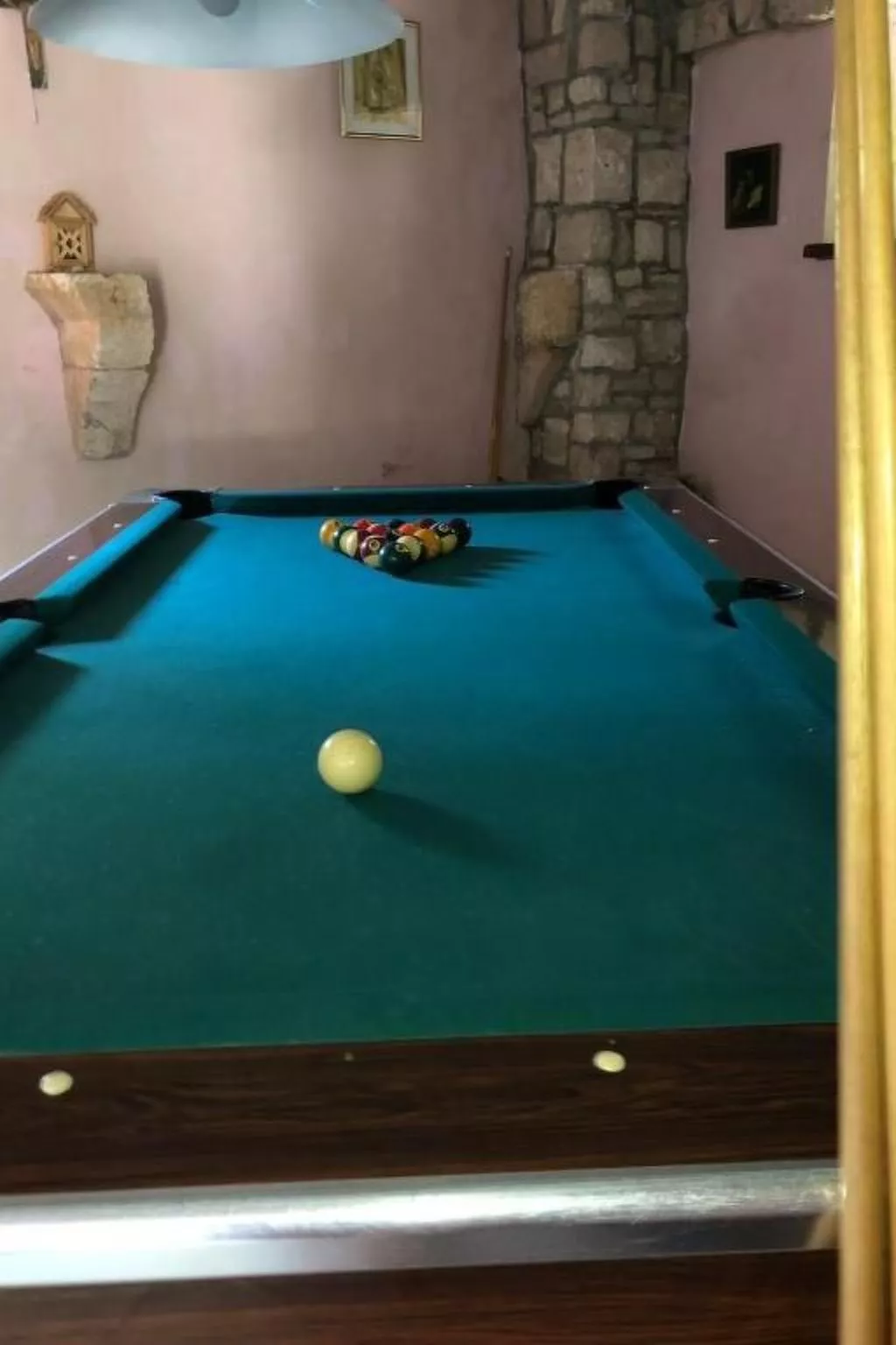 "Kastil" mit privatem Pool-Inside