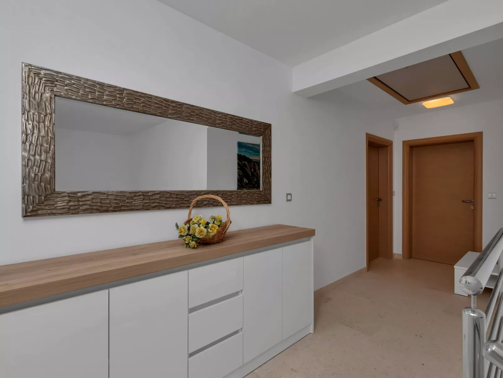 Villa mit Panorama-Dedans