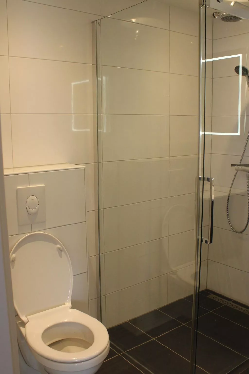 "Buurtweg221" mit Schwimmbad-Drinnen