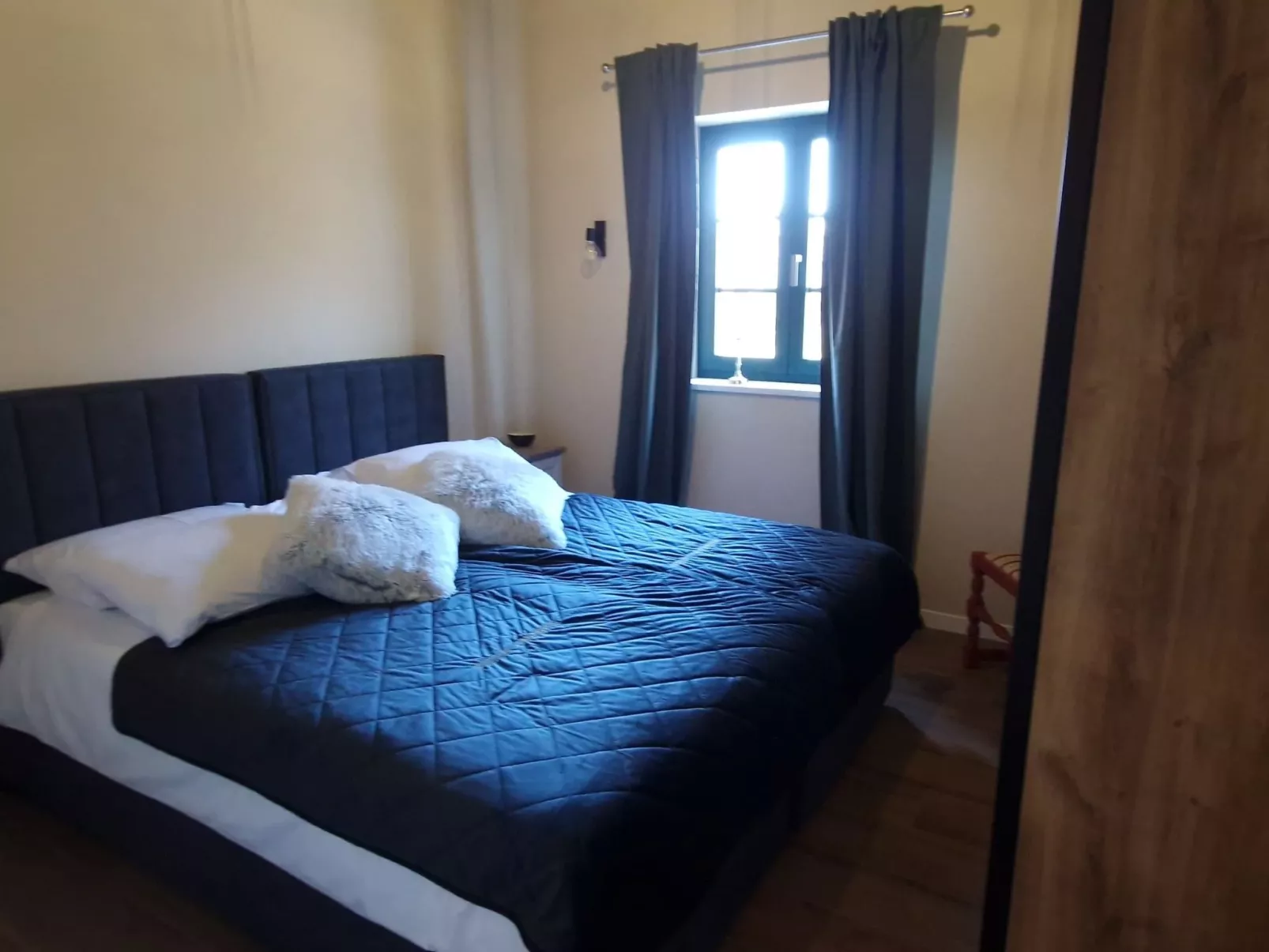 Villa George-Image-tags.info