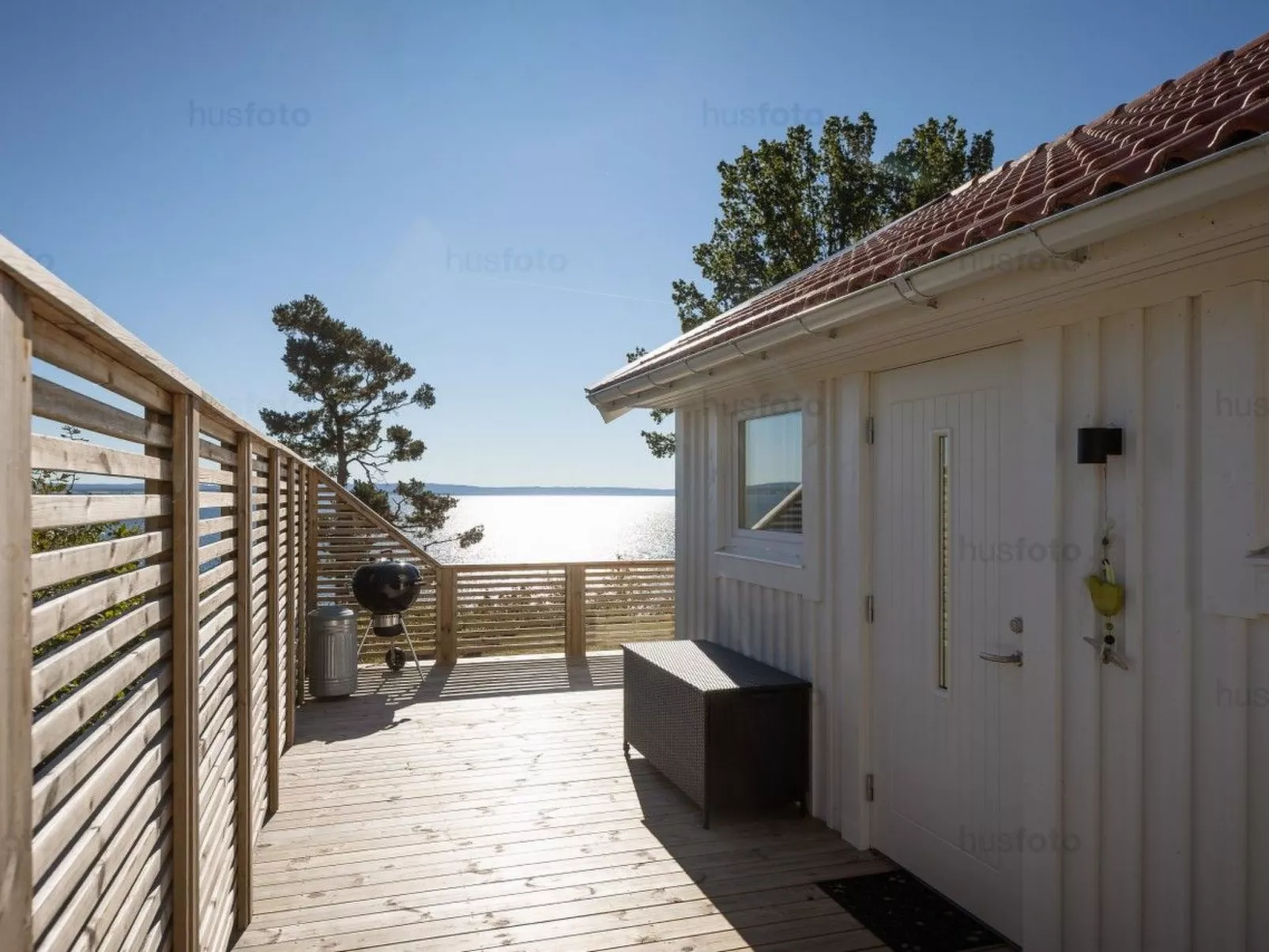 Ein  kleines Holzhaus-Dehors