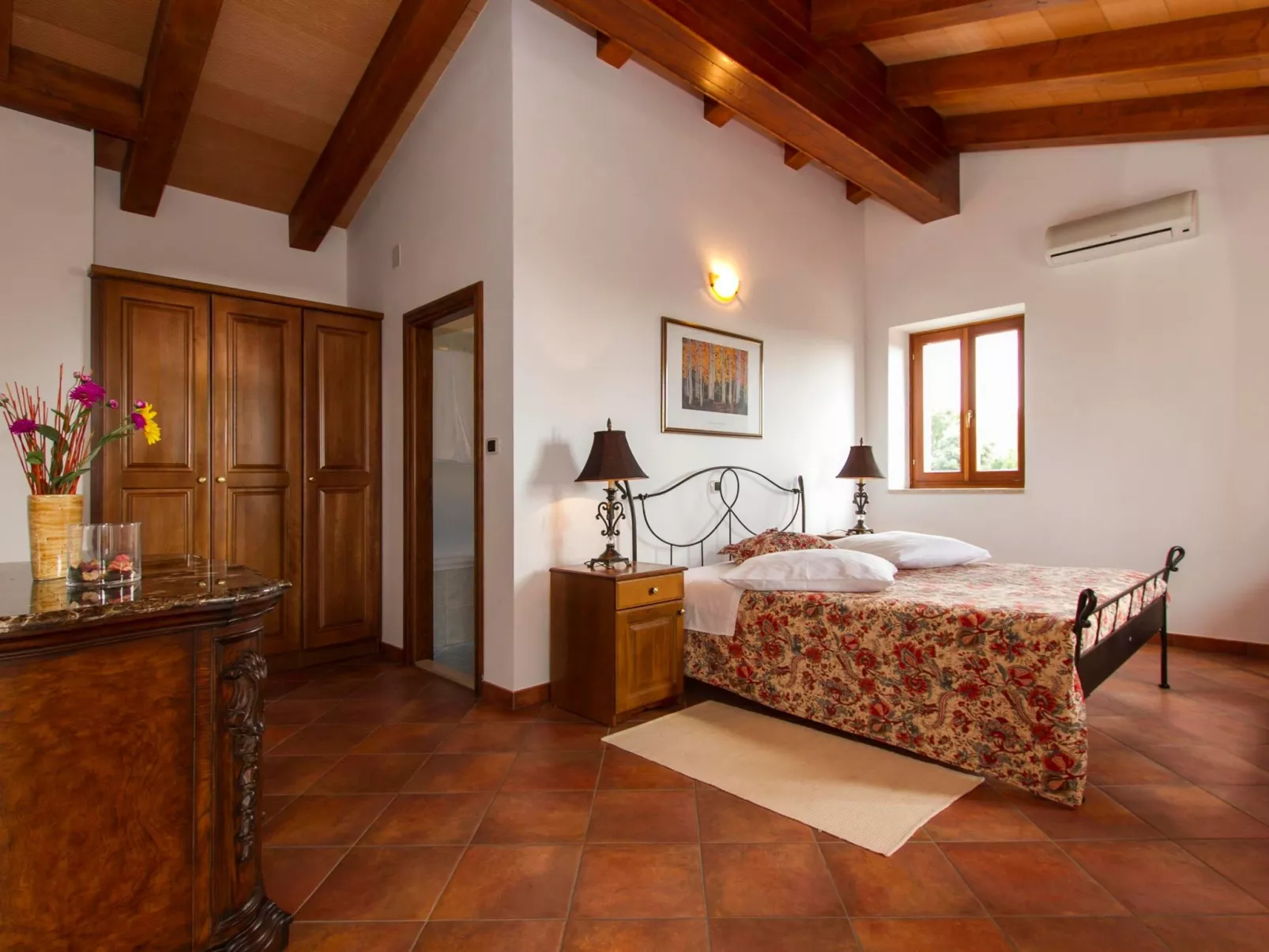 Villa Maggie mit Gemeinschaftspools-Dedans