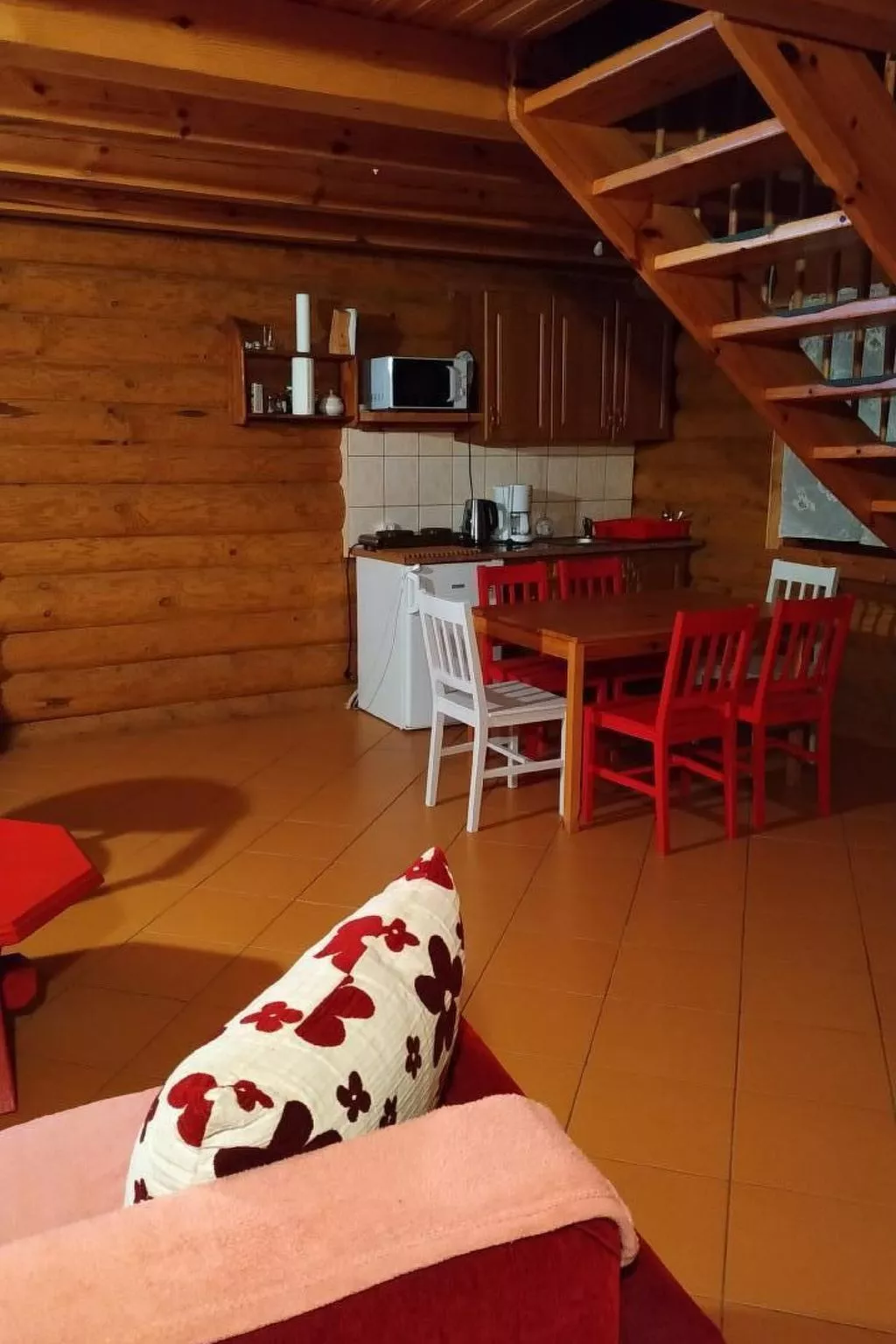 In Dębina mit Grill