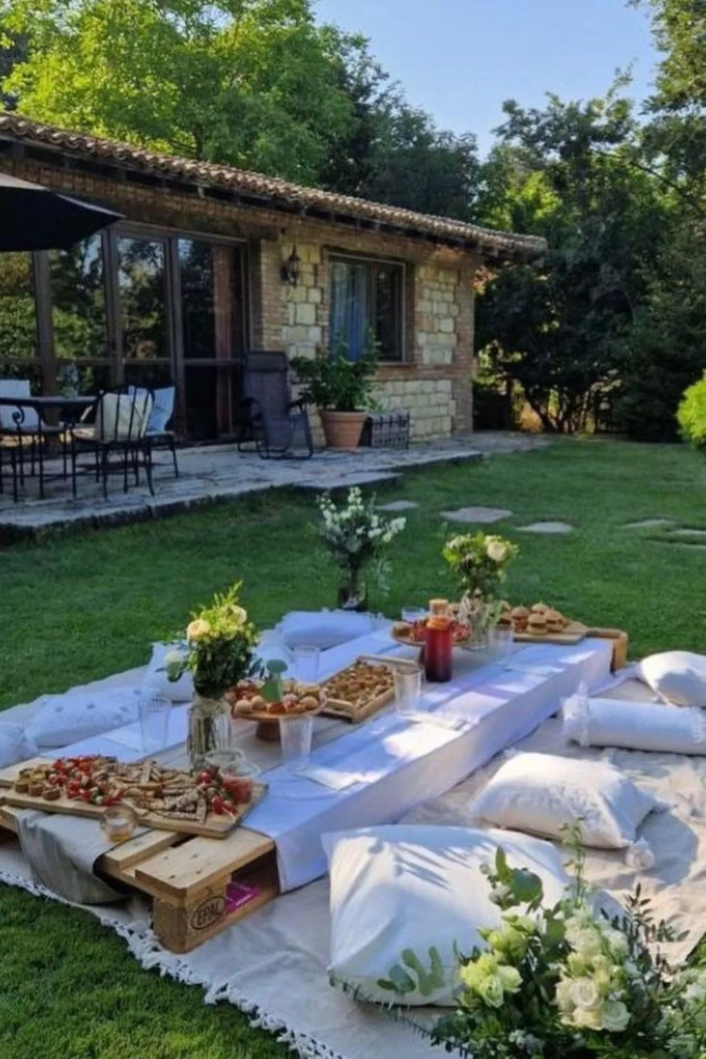 Villa Romantica-Outside