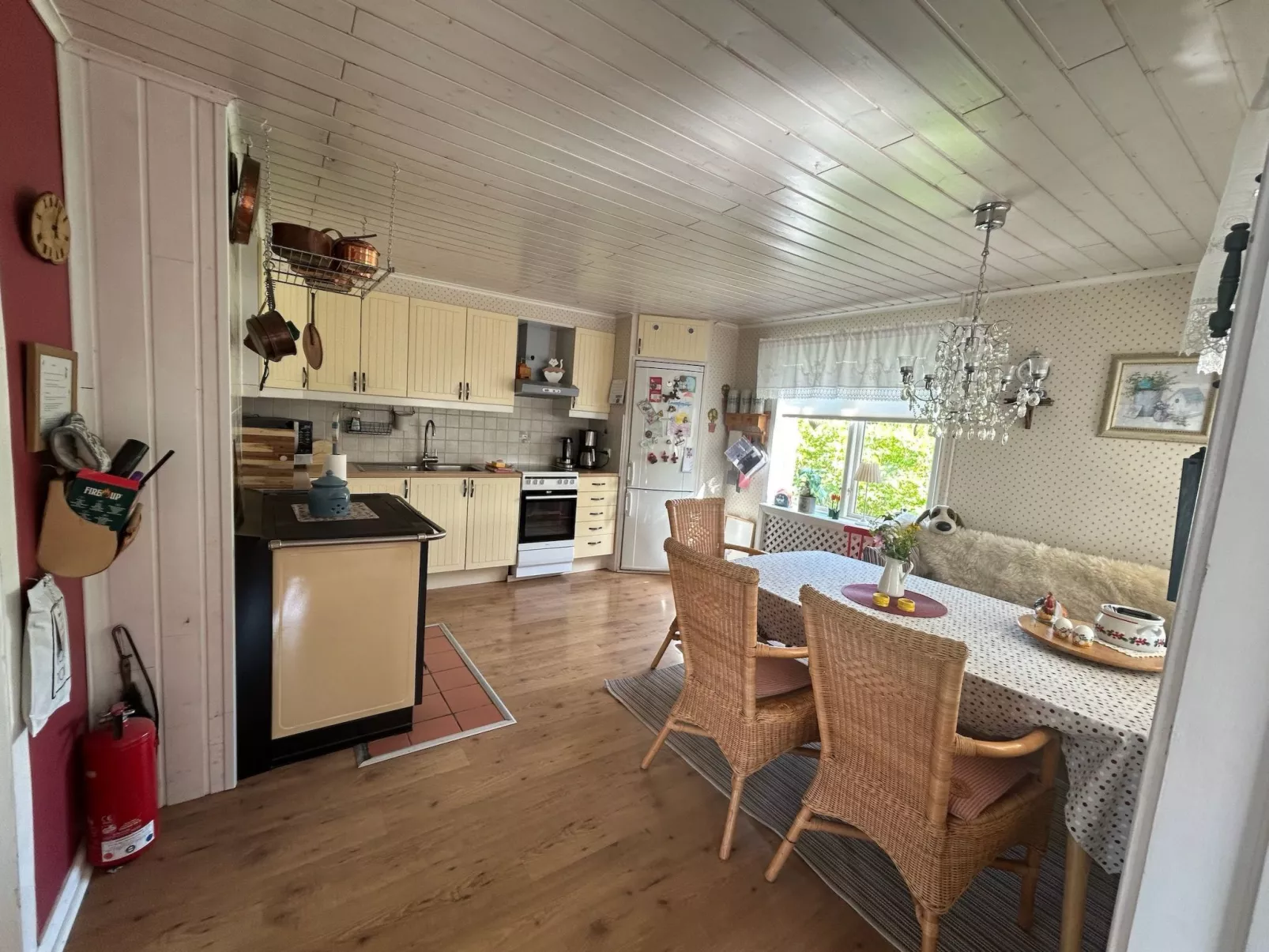 Villa Solsken-Image-tags.info