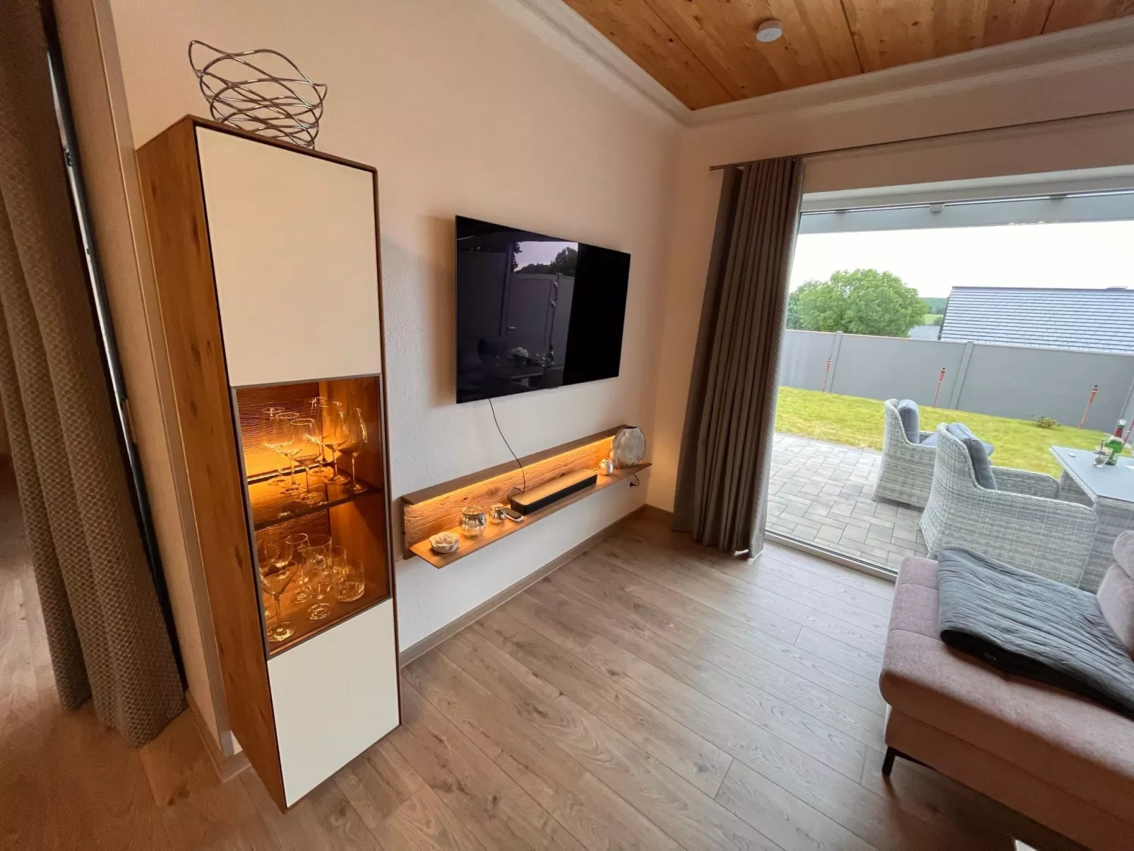 Elegante Ferienwohnung in Hollnich mit Garten