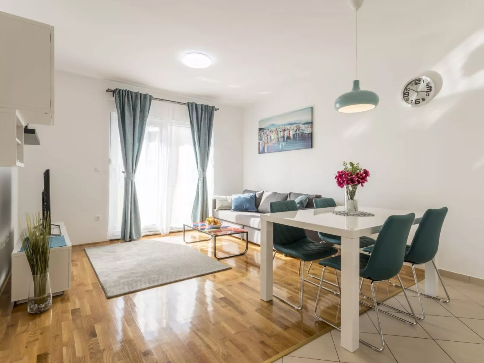 "Villa Tango1" mit eigenem Pool - Inside