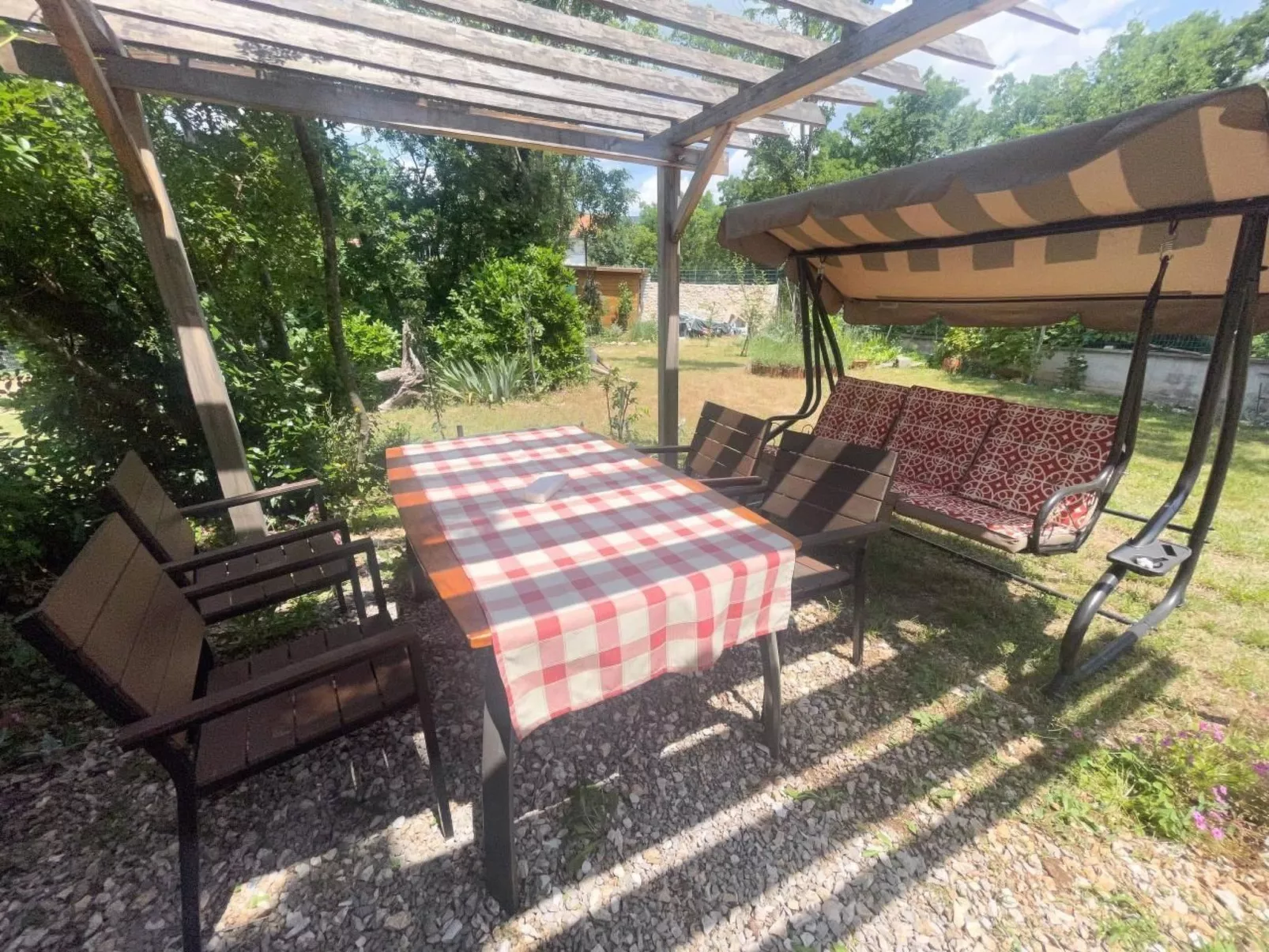 Matković 1-Draußen