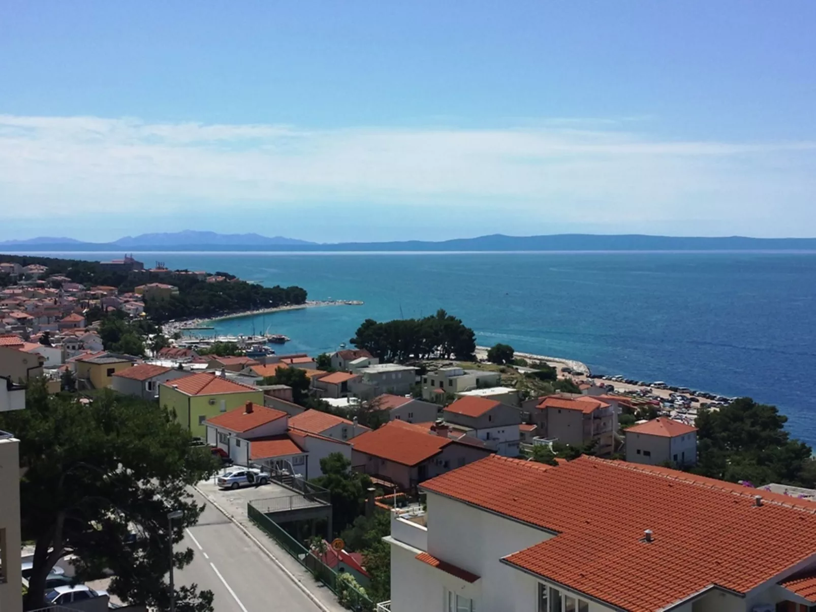 Wohnung mit Blick auf das Wasser-Draußen