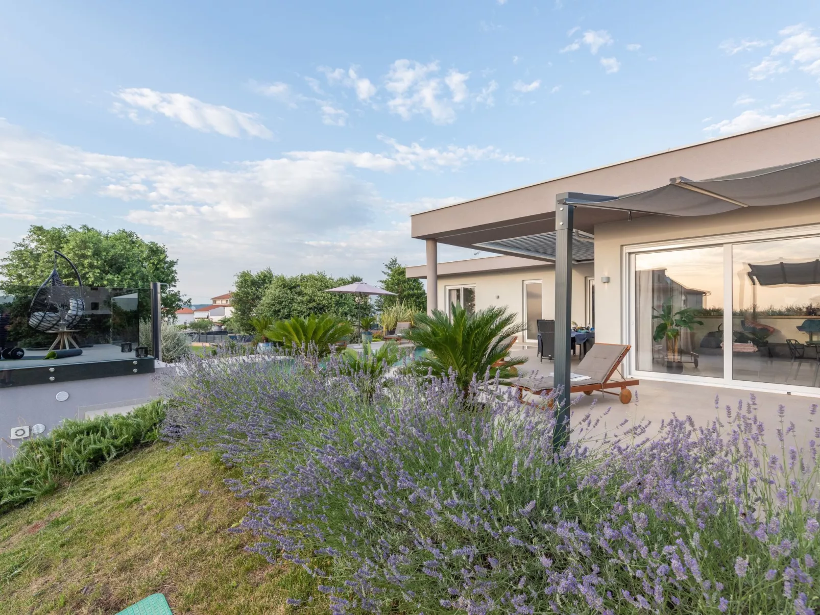 Villa Serena-Draußen