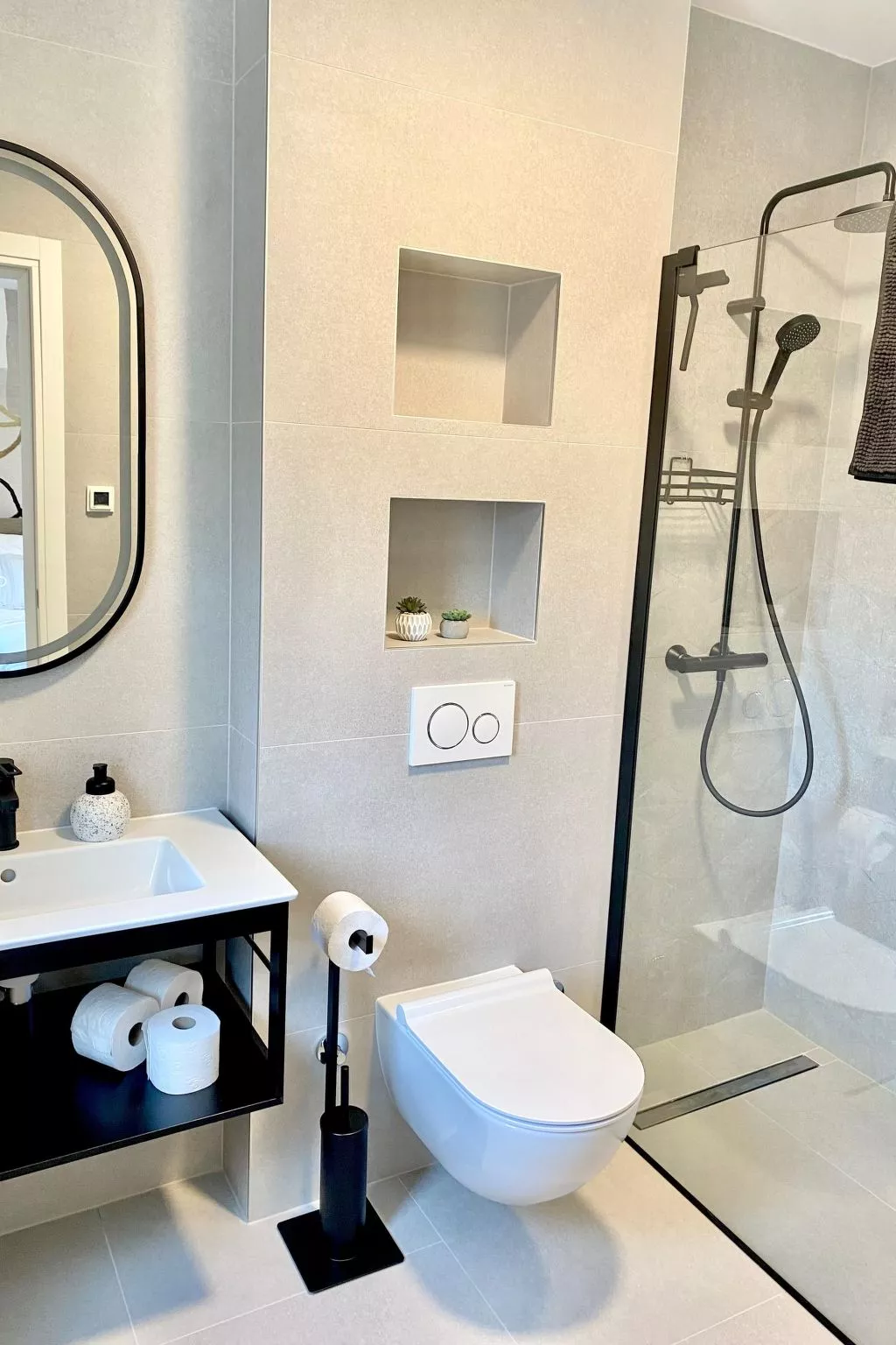 Villa mit beheiztem Infinity-Pool und Massagedüsen-Dedans