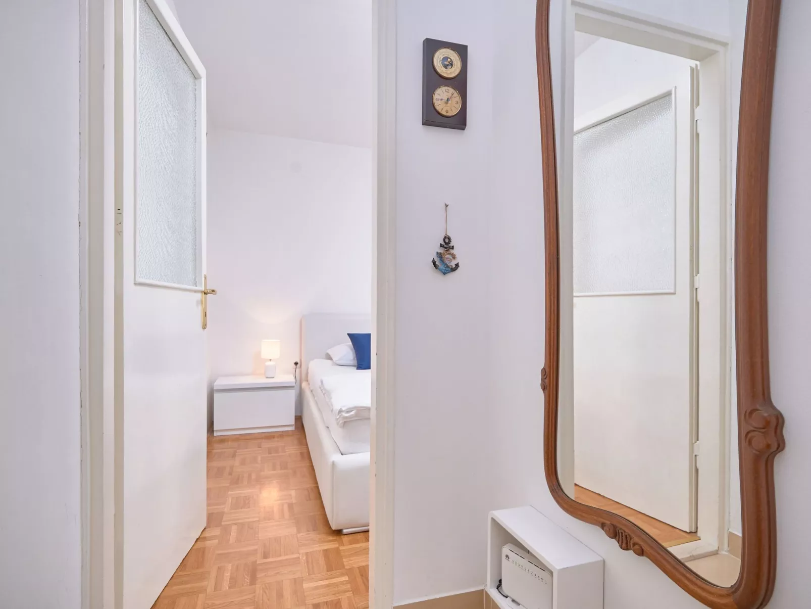 Andrea mit Stadtblick-Inside