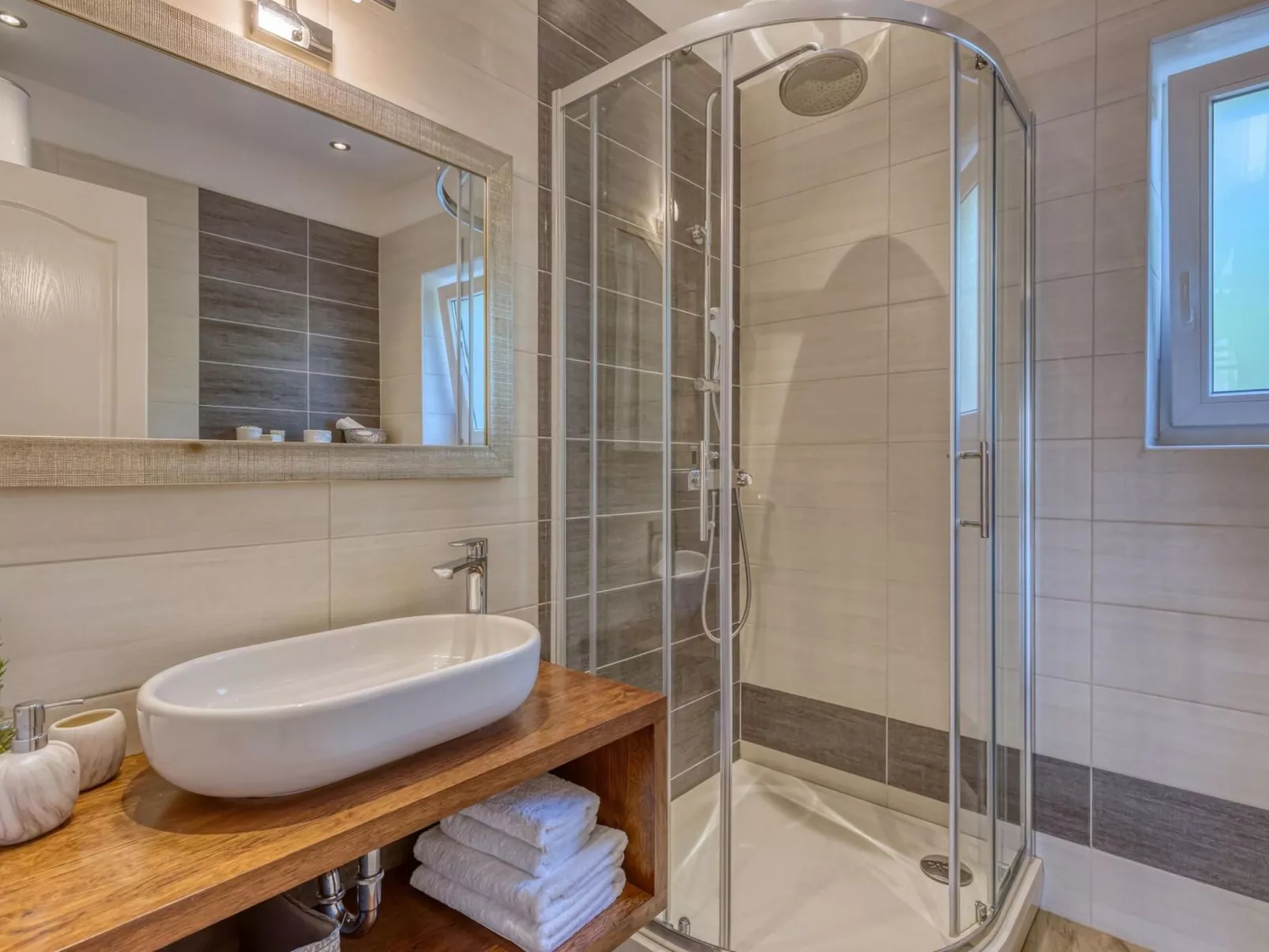 Villa Gellia-Drinnen