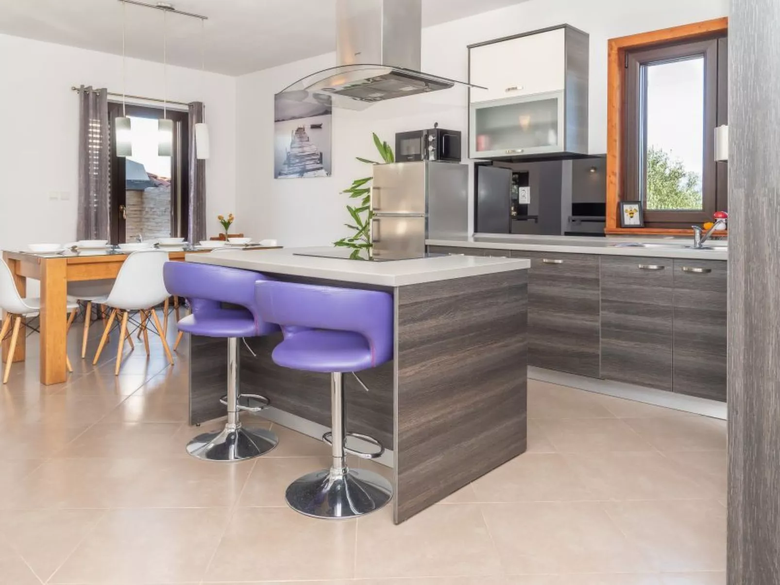 Villa Maslina mit privatem Pool in ruhiger Lage-Drinnen