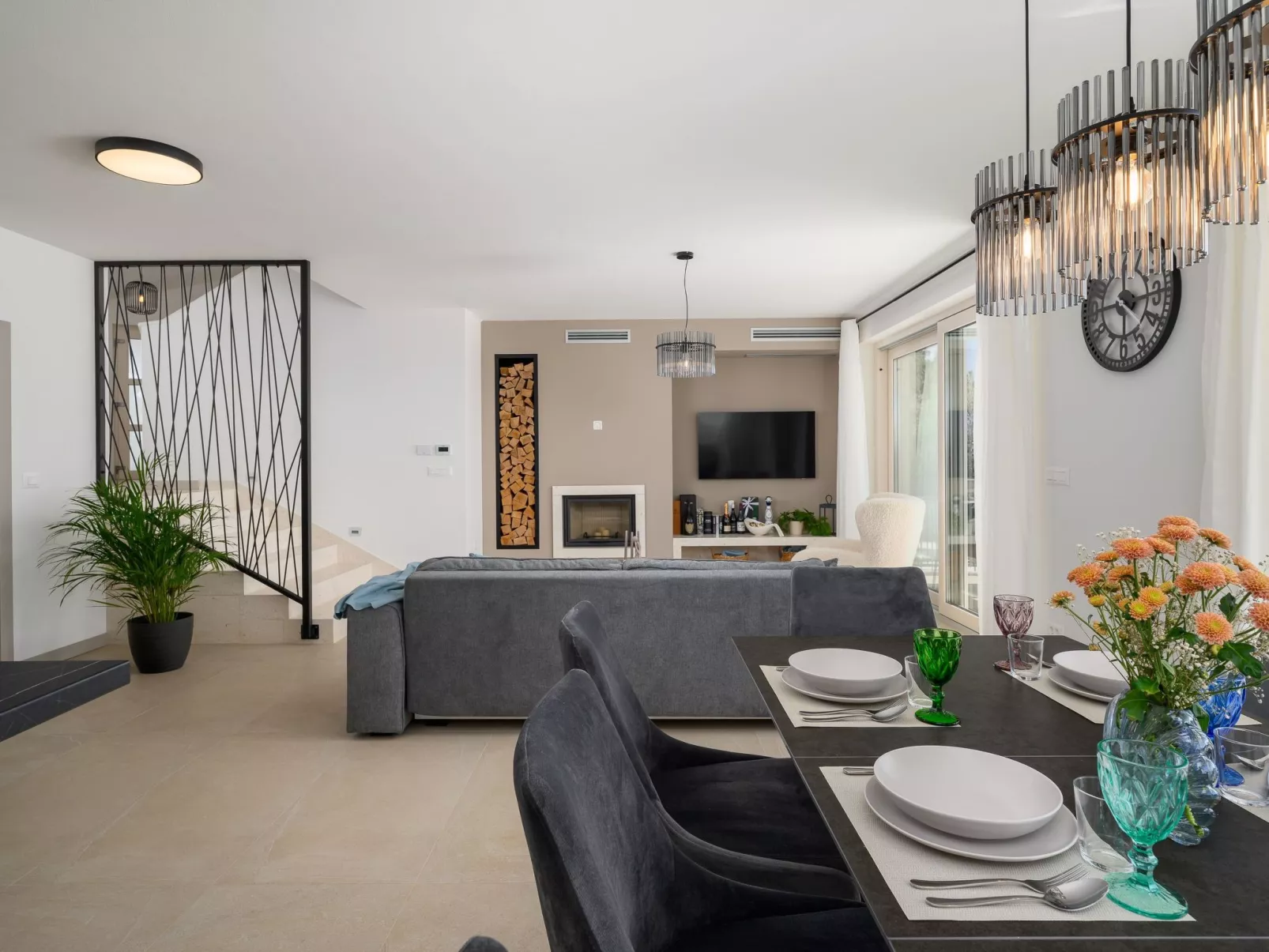 „Villa Natalia“ mit Meerblick-Dedans