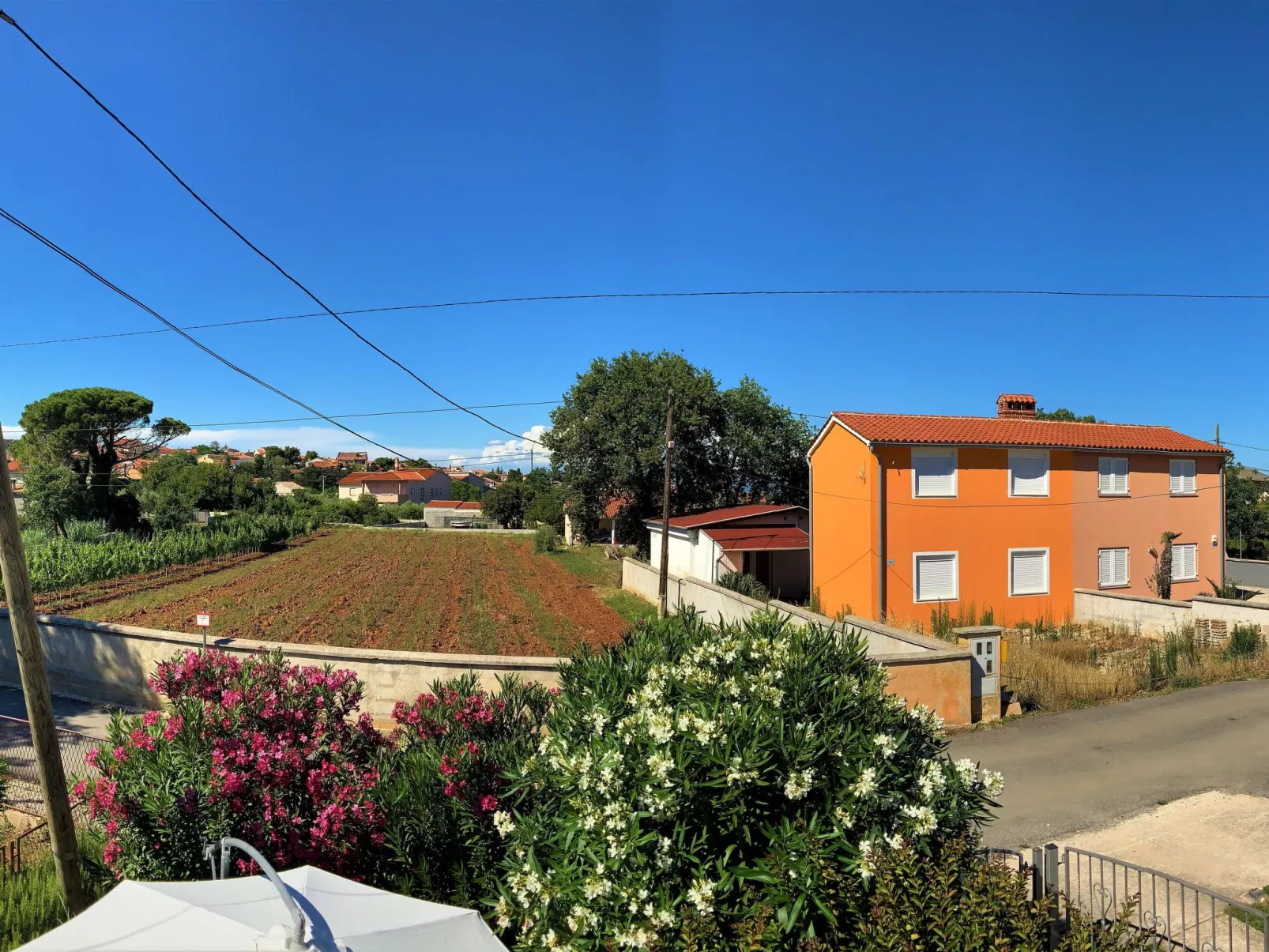 Wunderschöne Ferienwohnung in Ližnjan mit Garten, Grill und Terrasse-Dehors