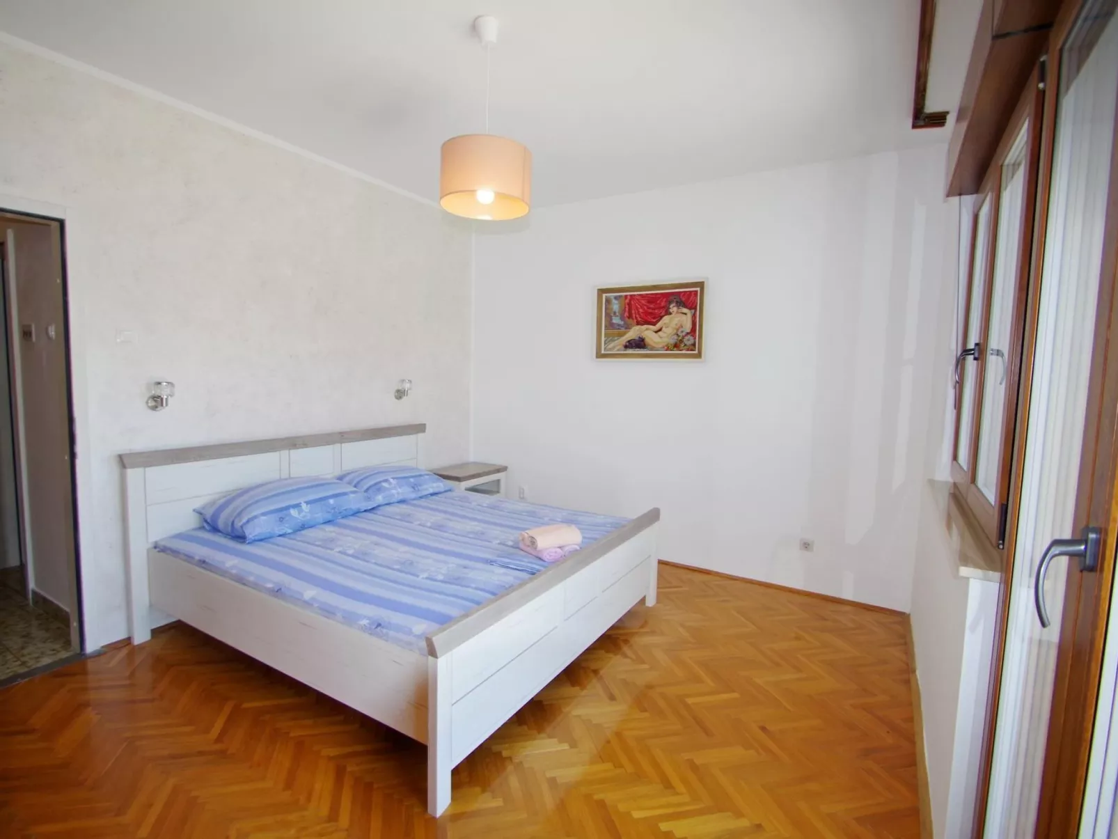 "Gortanova" mit privatem Balkon-Dedans