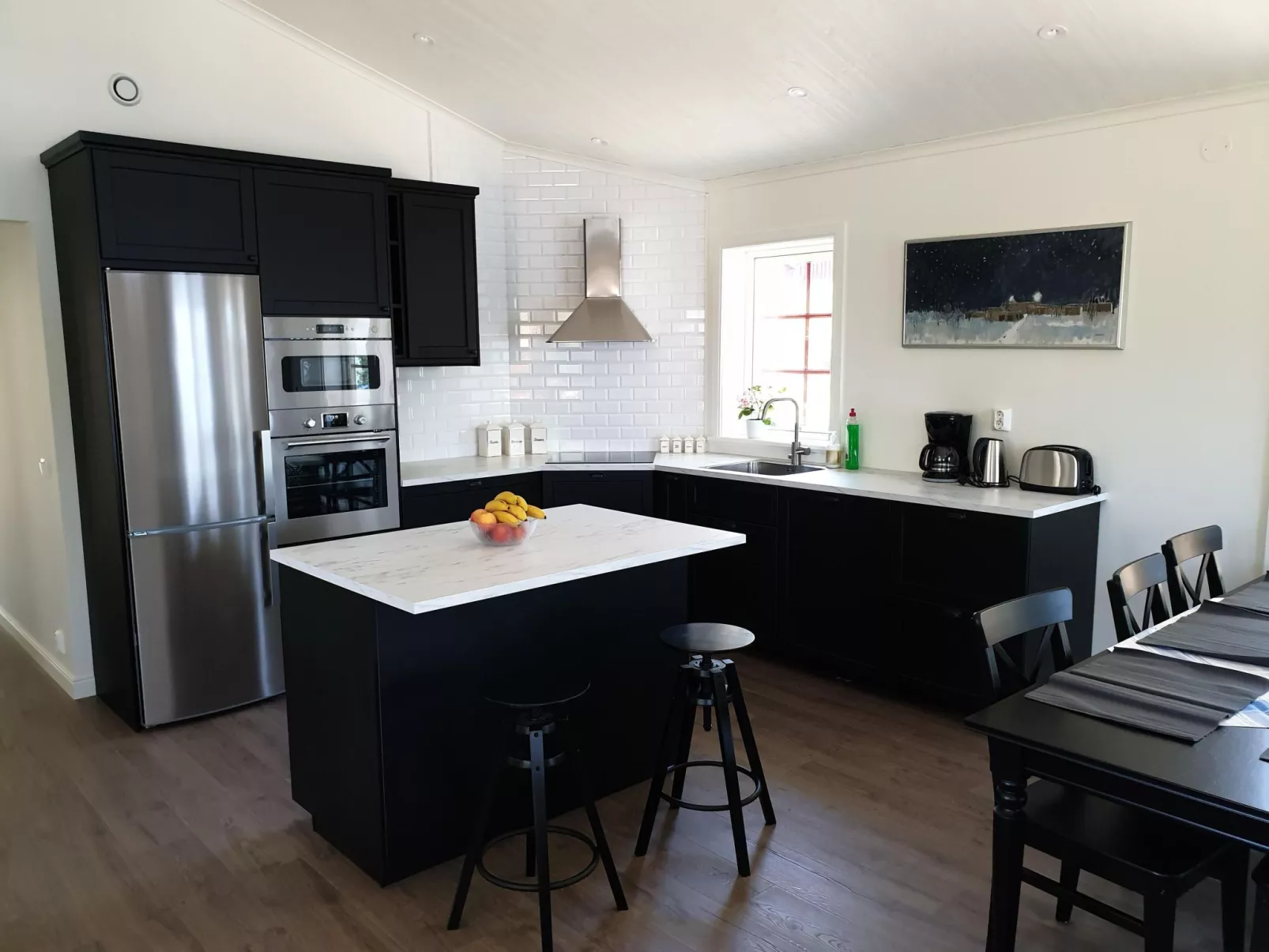 Schönes Ferienhaus am See Runn