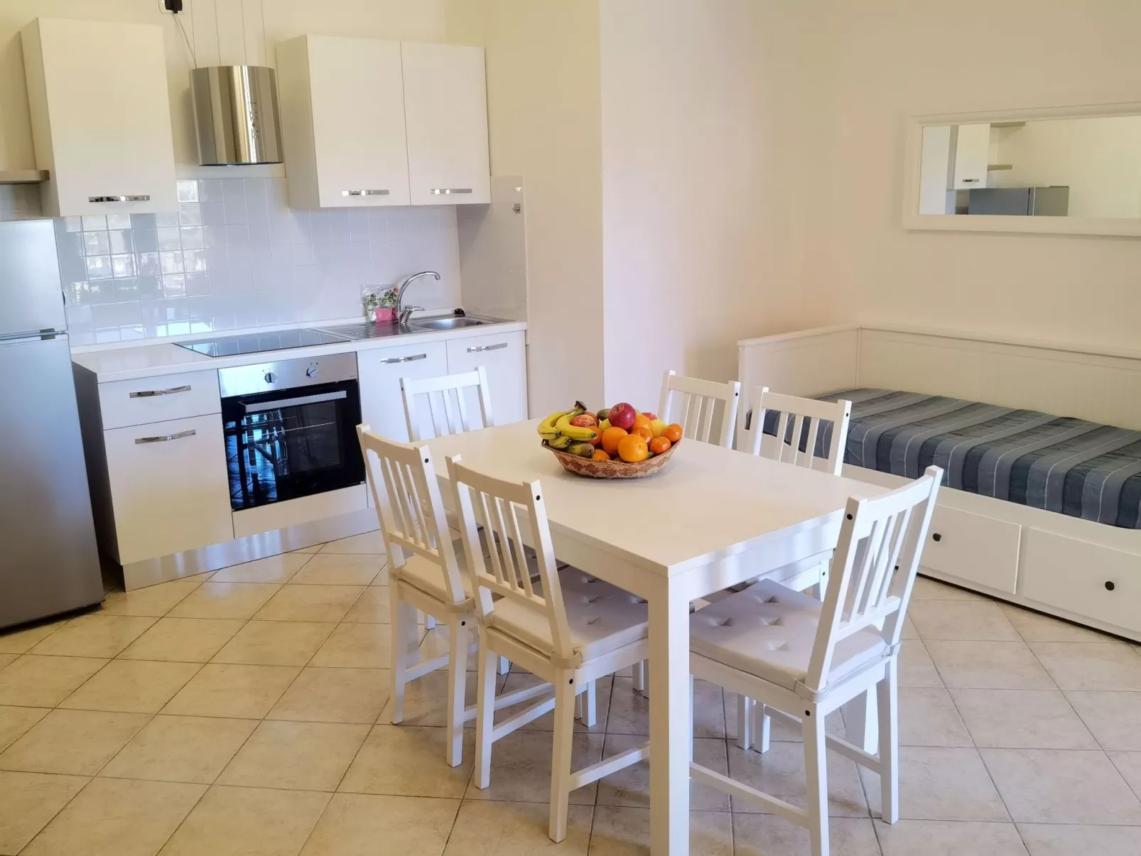 Schöne Wohnung in Residence mit Pool