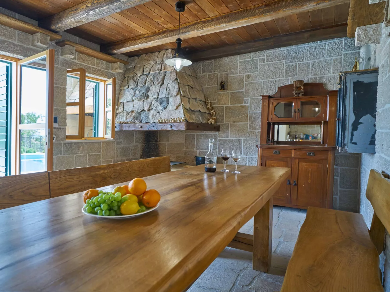 Wunderschön gestaltete Villa Mladenka in Suhi Potok-Dedans