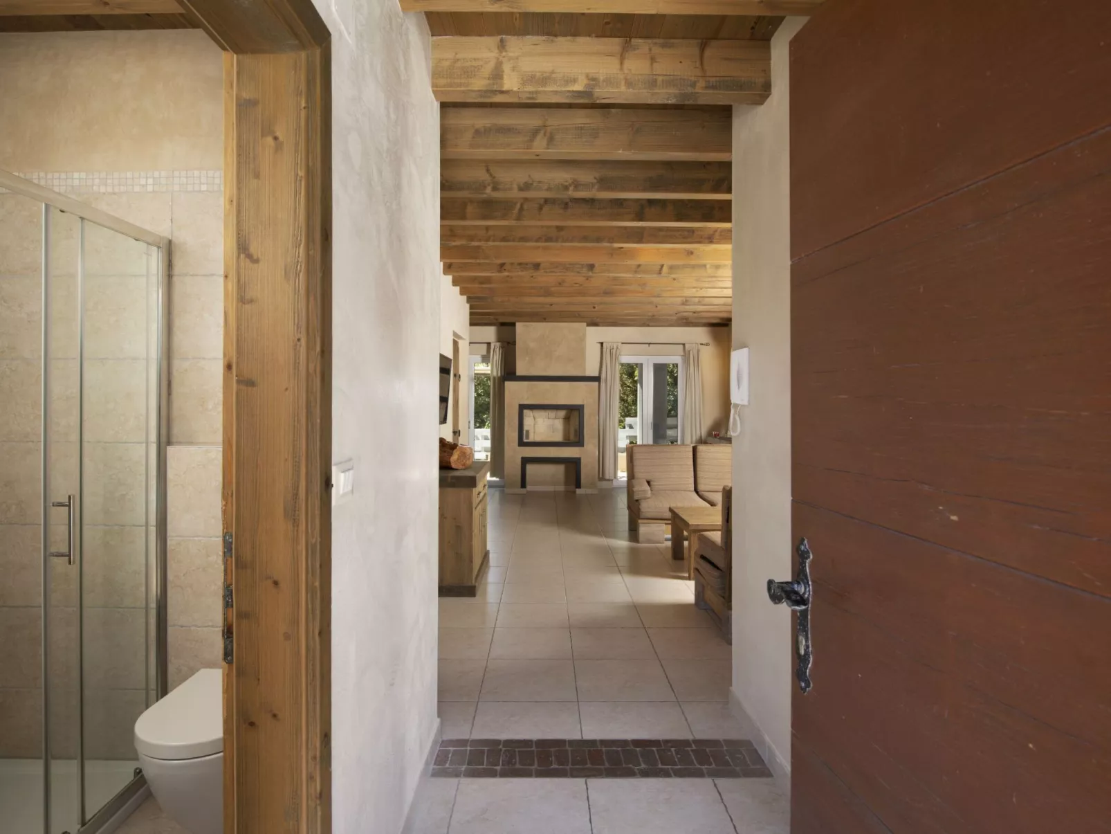 Villa Nocciola mit 6 Schlafzimmern in Meeresnähe