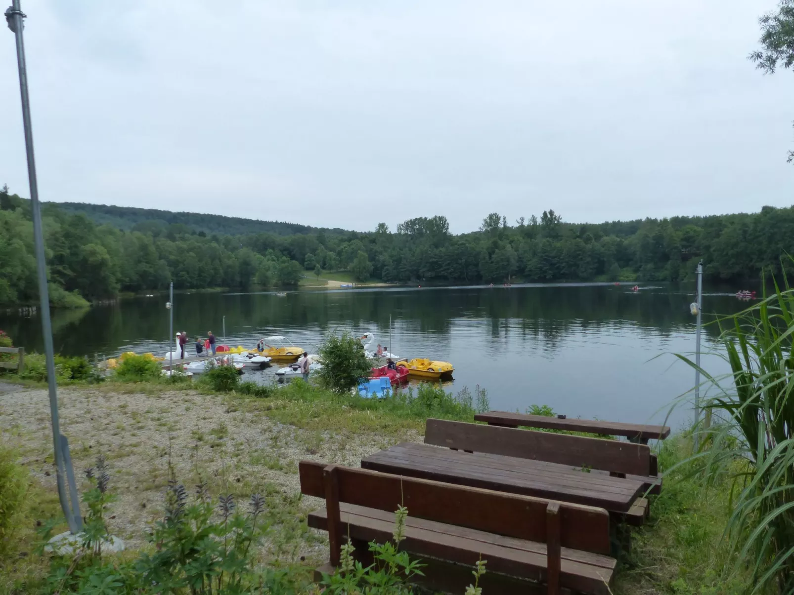 Familienfreundliches Haus mit großer Terrasse-Outside