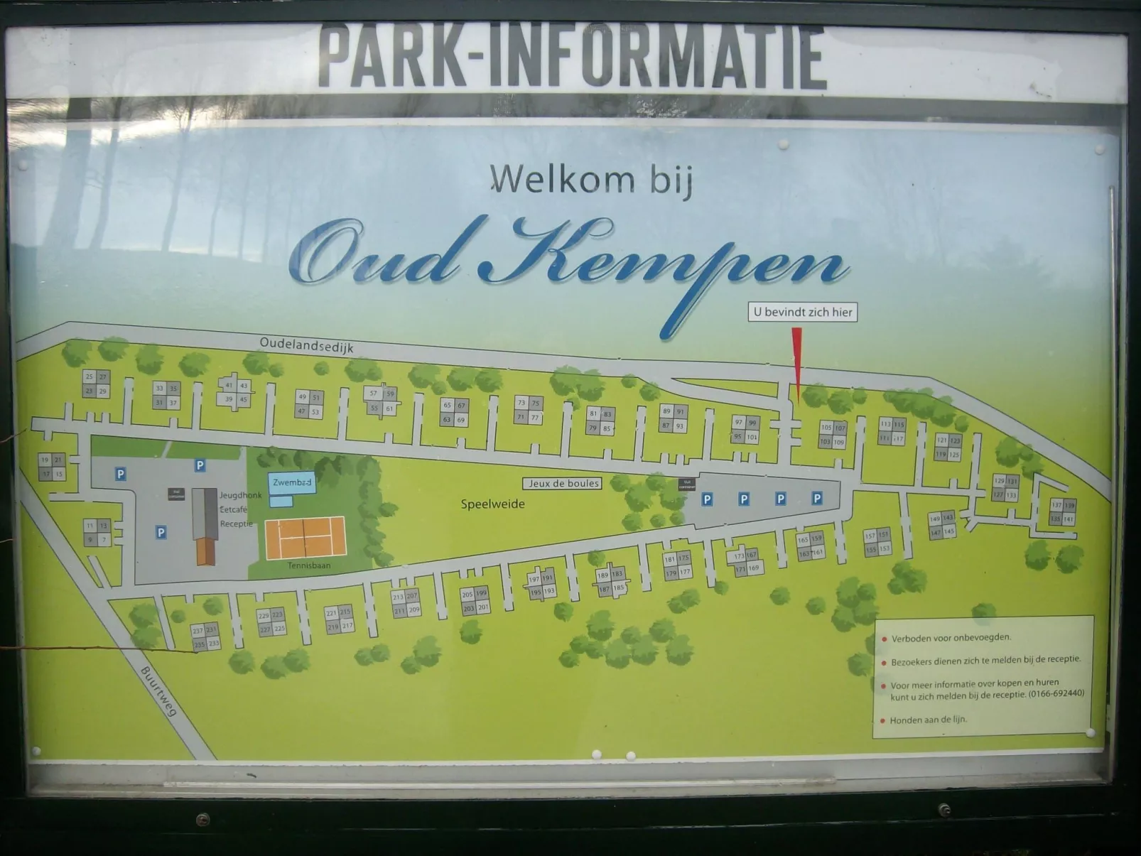 Doppelhaushälfte für sechs Personen in einem Ferienpark in der Nähe von Staveni