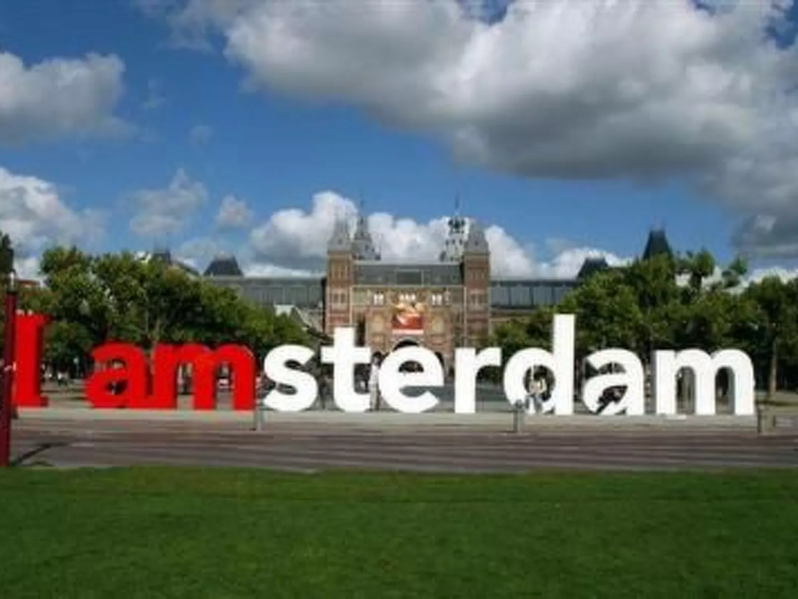 Mit Terrasse-Outside